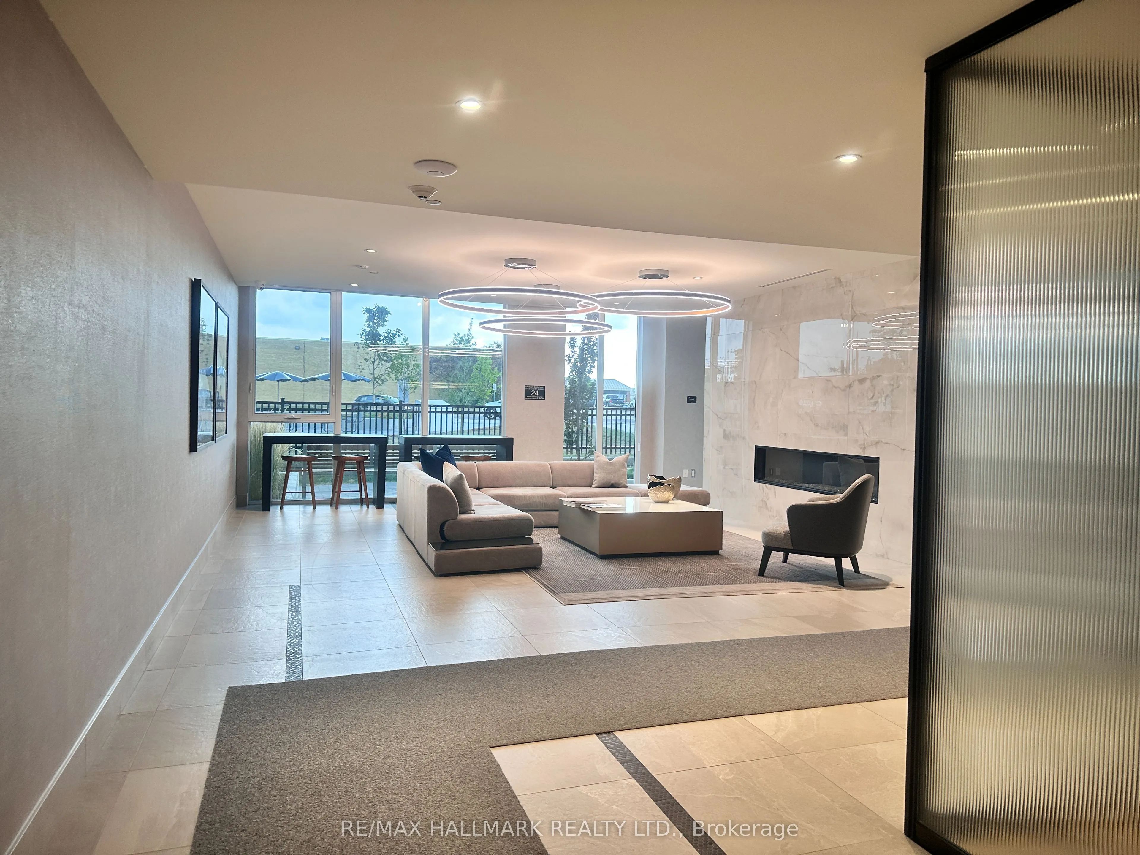 185 Deerfield Road, #1104