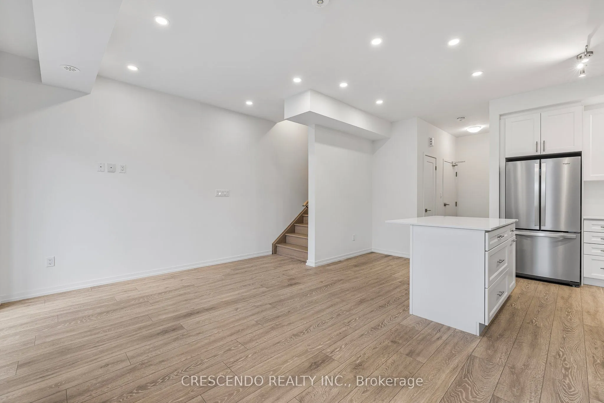 22 Lytham Green Circle, #21