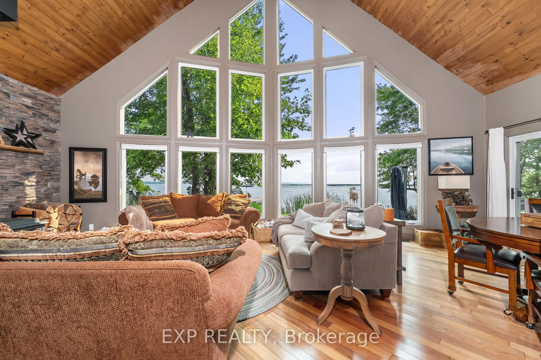548 Bear Road