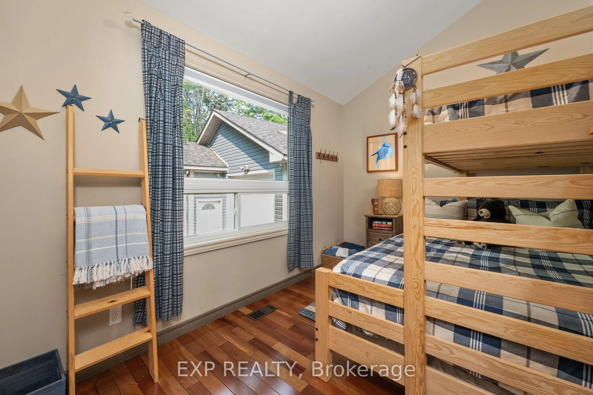 548 Bear Road