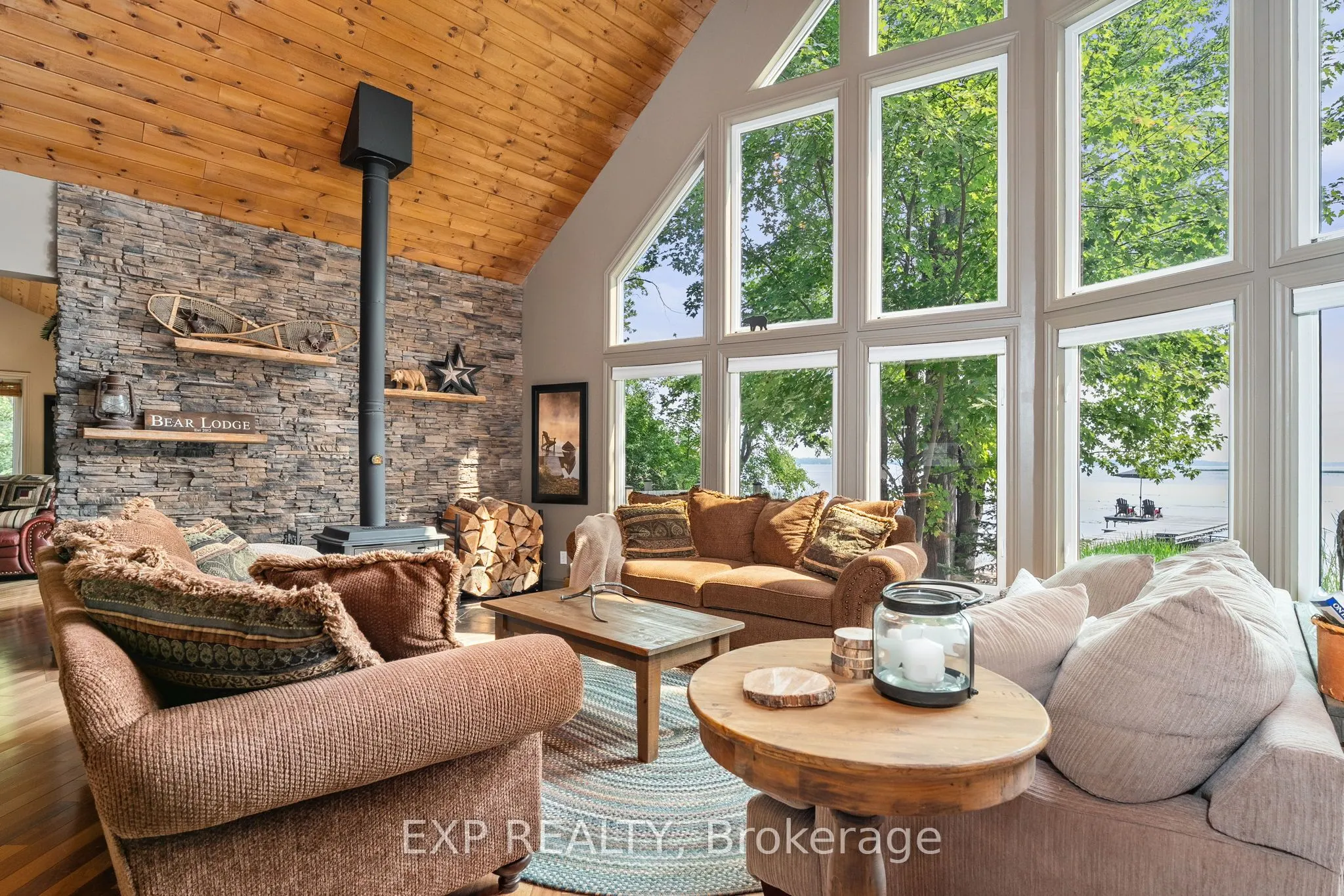 548 Bear Road