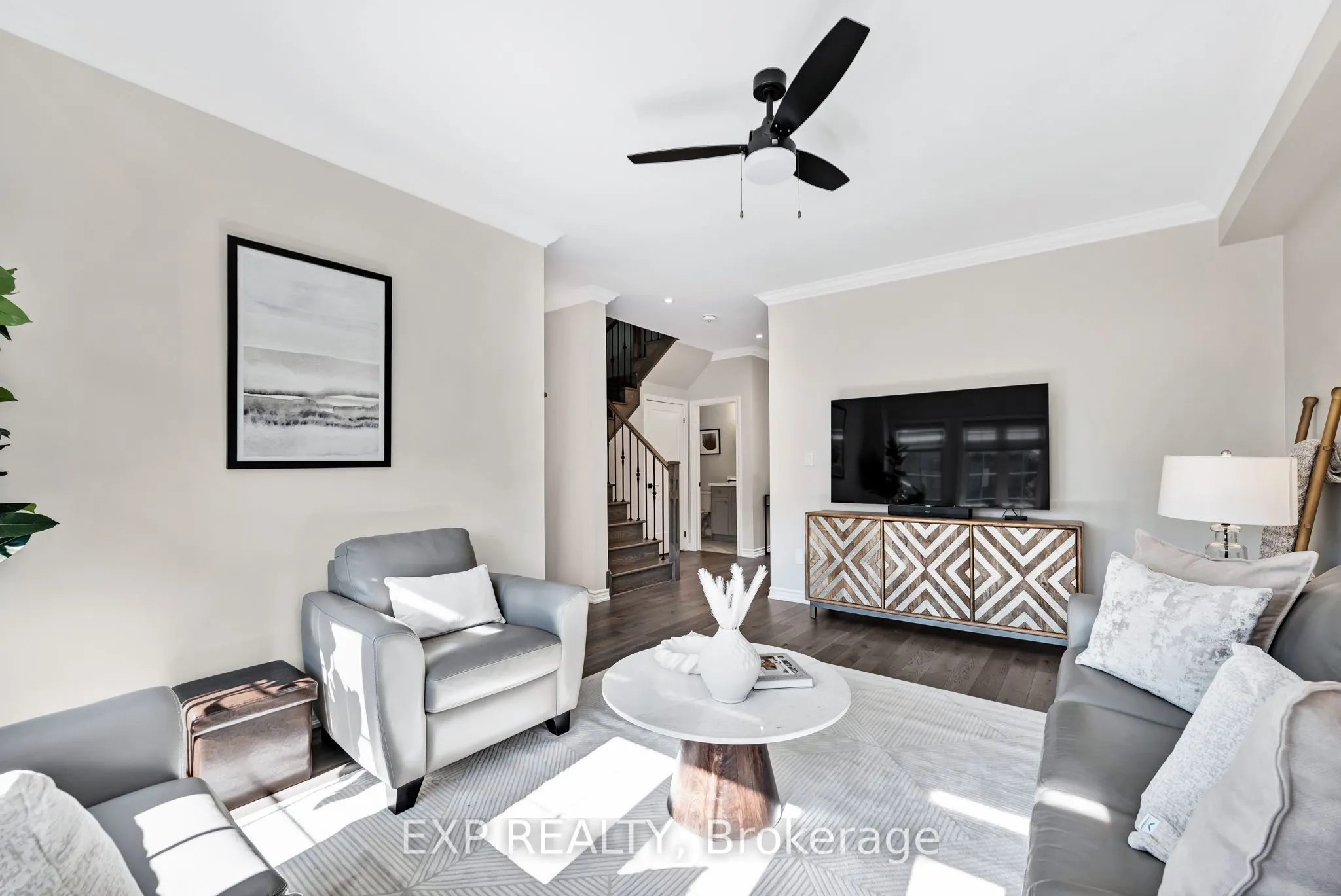 9 Gord Matthews Way