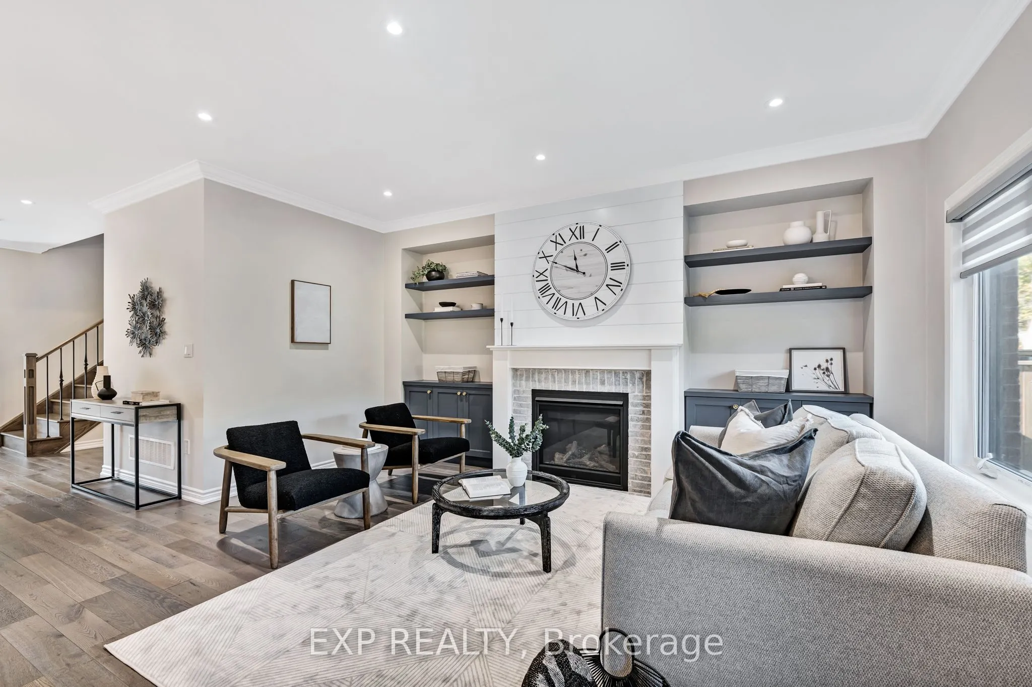 9 Gord Matthews Way