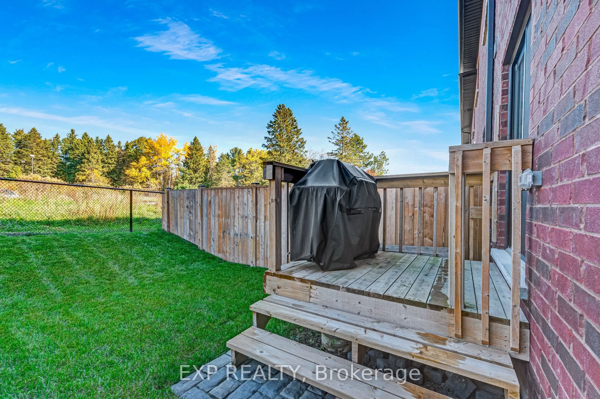 9 Gord Matthews Way