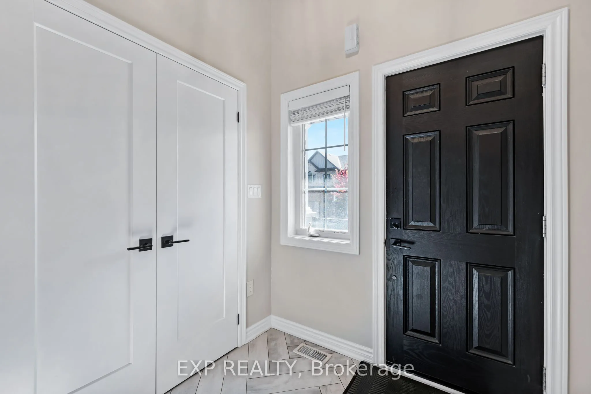 9 Gord Matthews Way