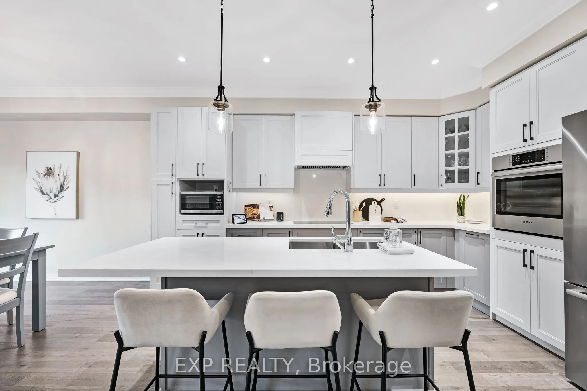 9 Gord Matthews Way