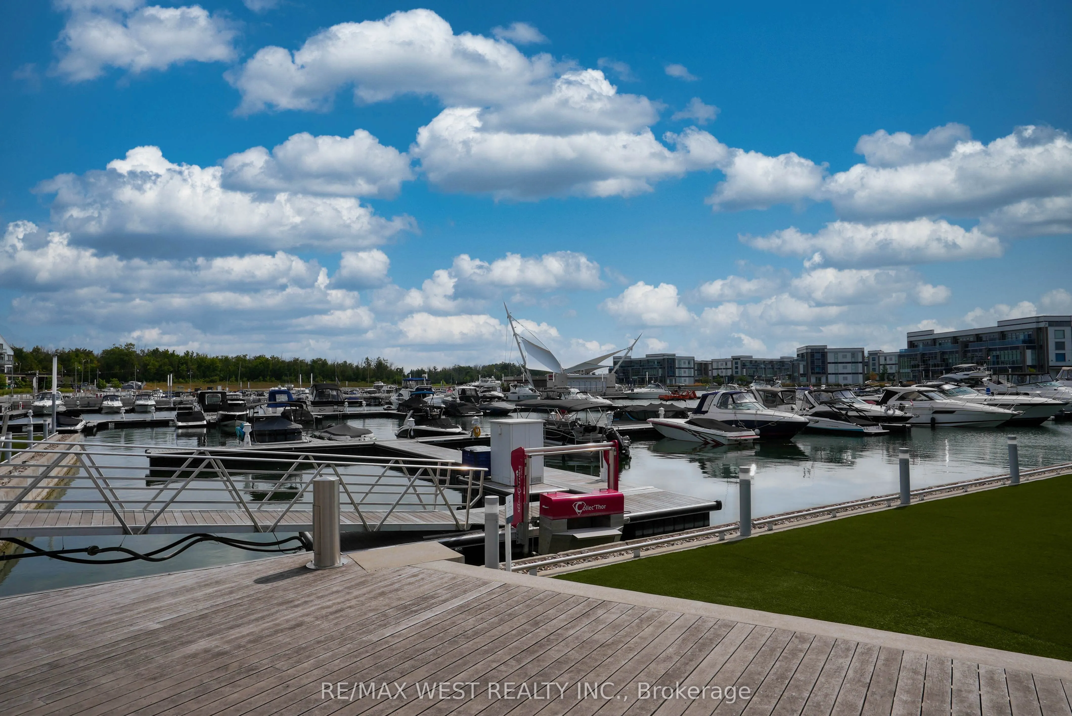 415 Sea Ray Avenue, #G39