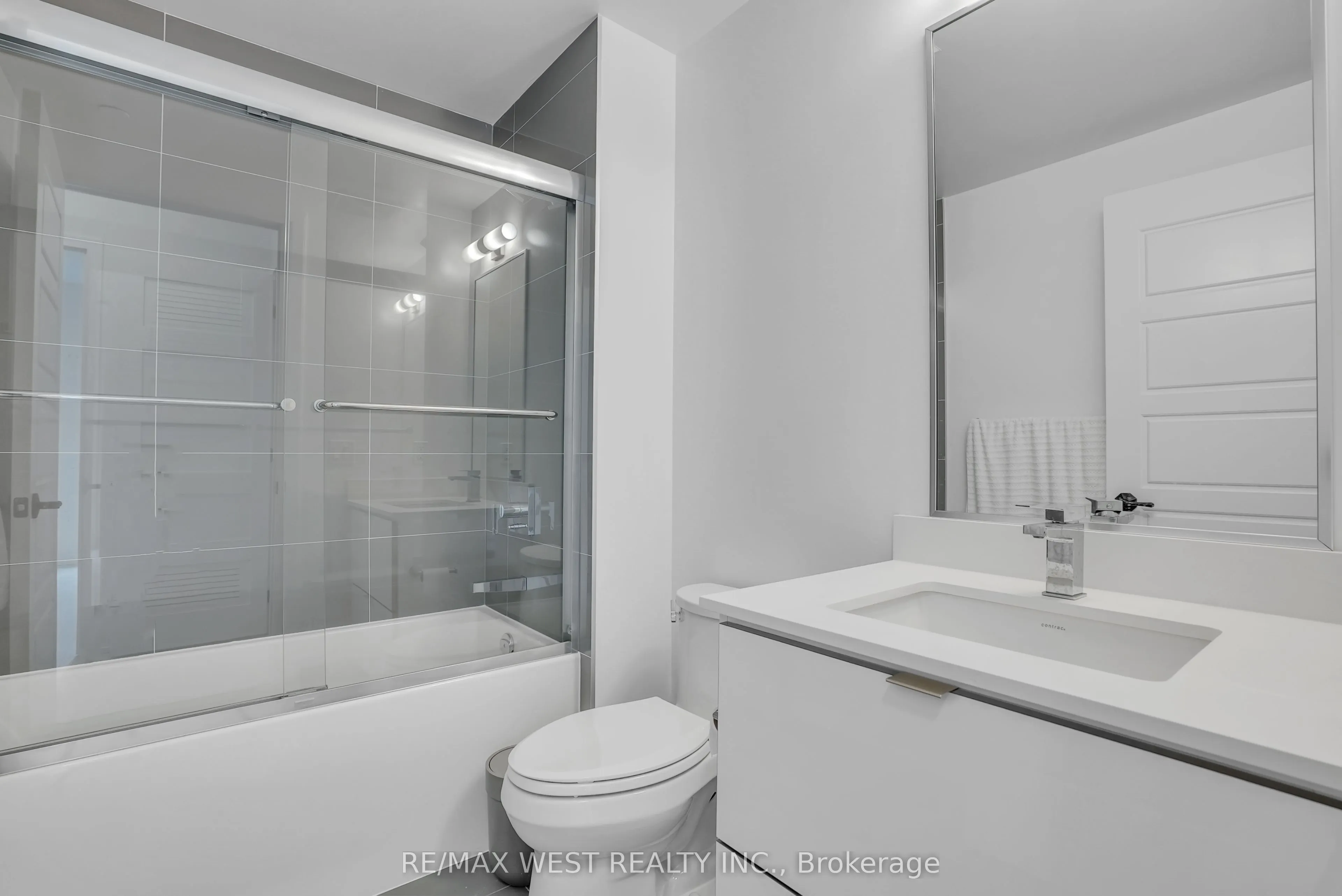 415 Sea Ray Avenue, #G39