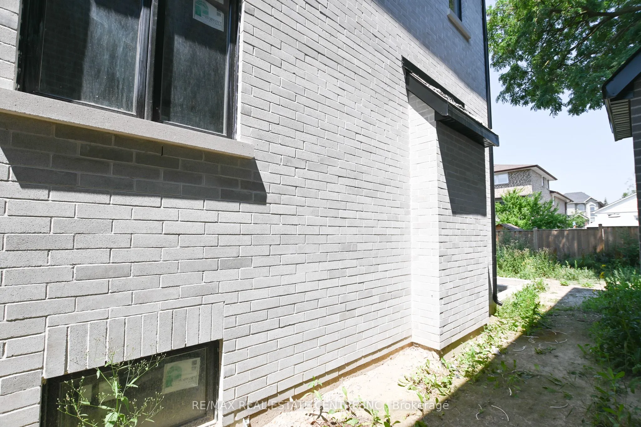 26 Rainbow Drive