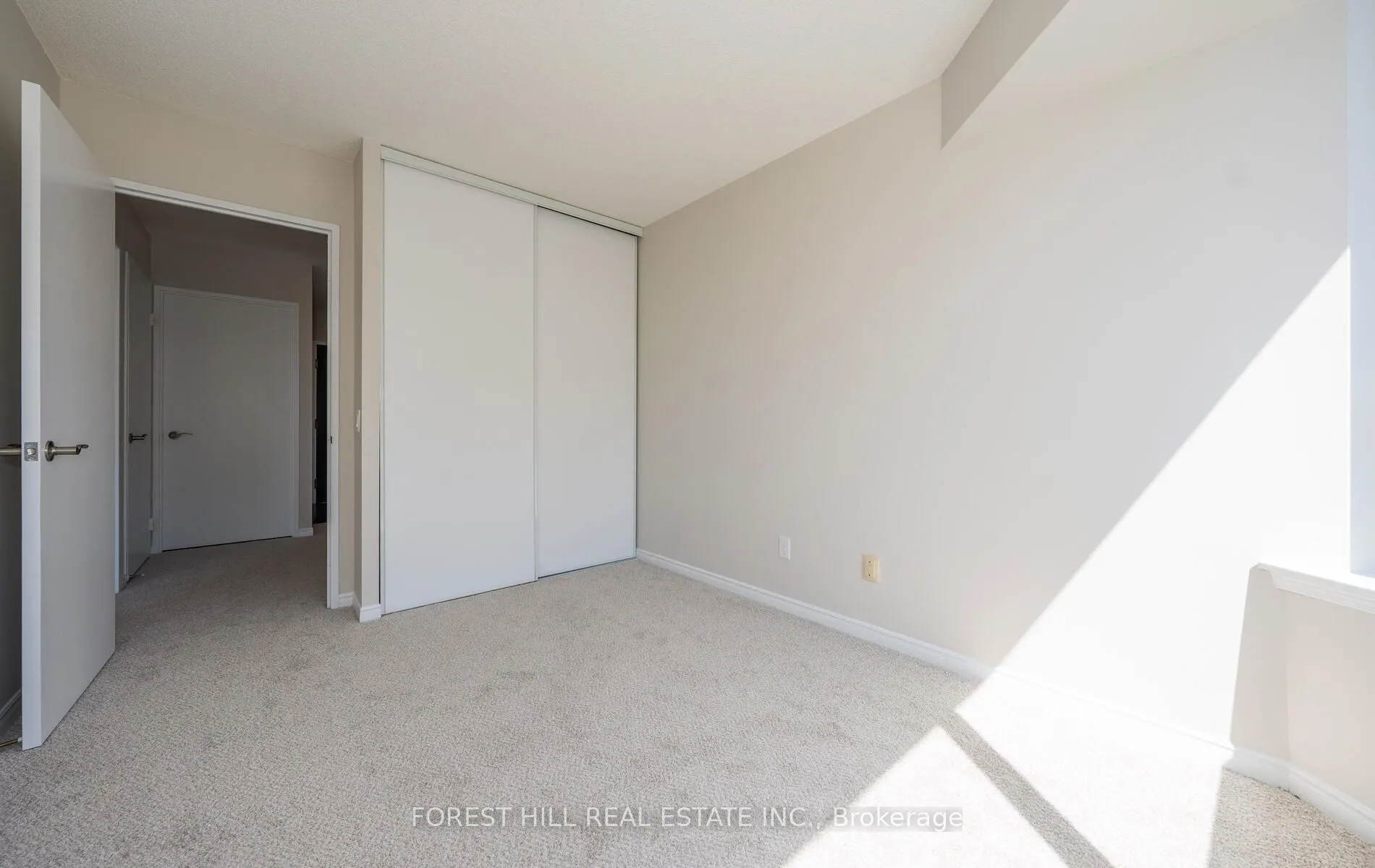 91 Townsgate Drive, #709
