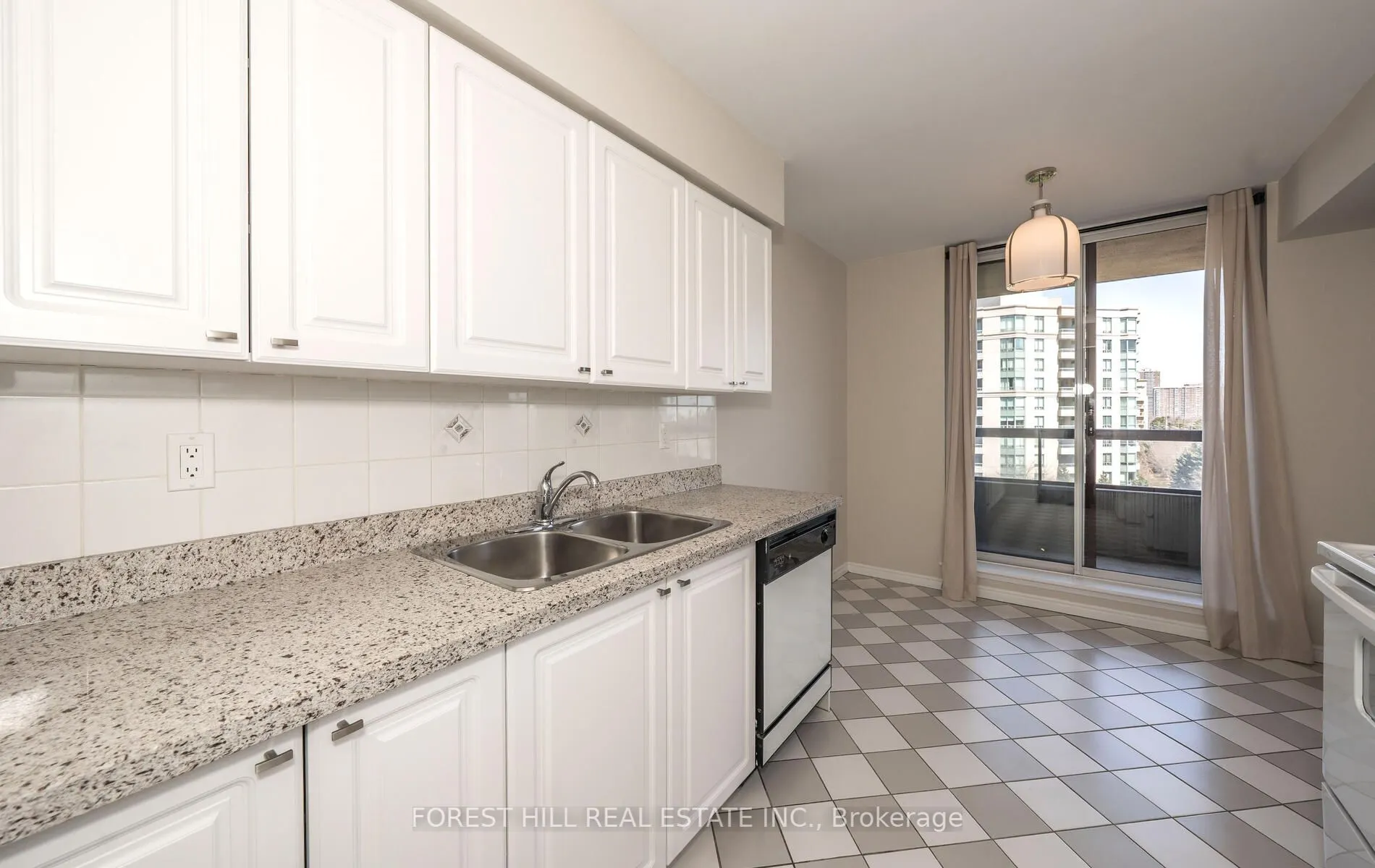 91 Townsgate Drive, #709