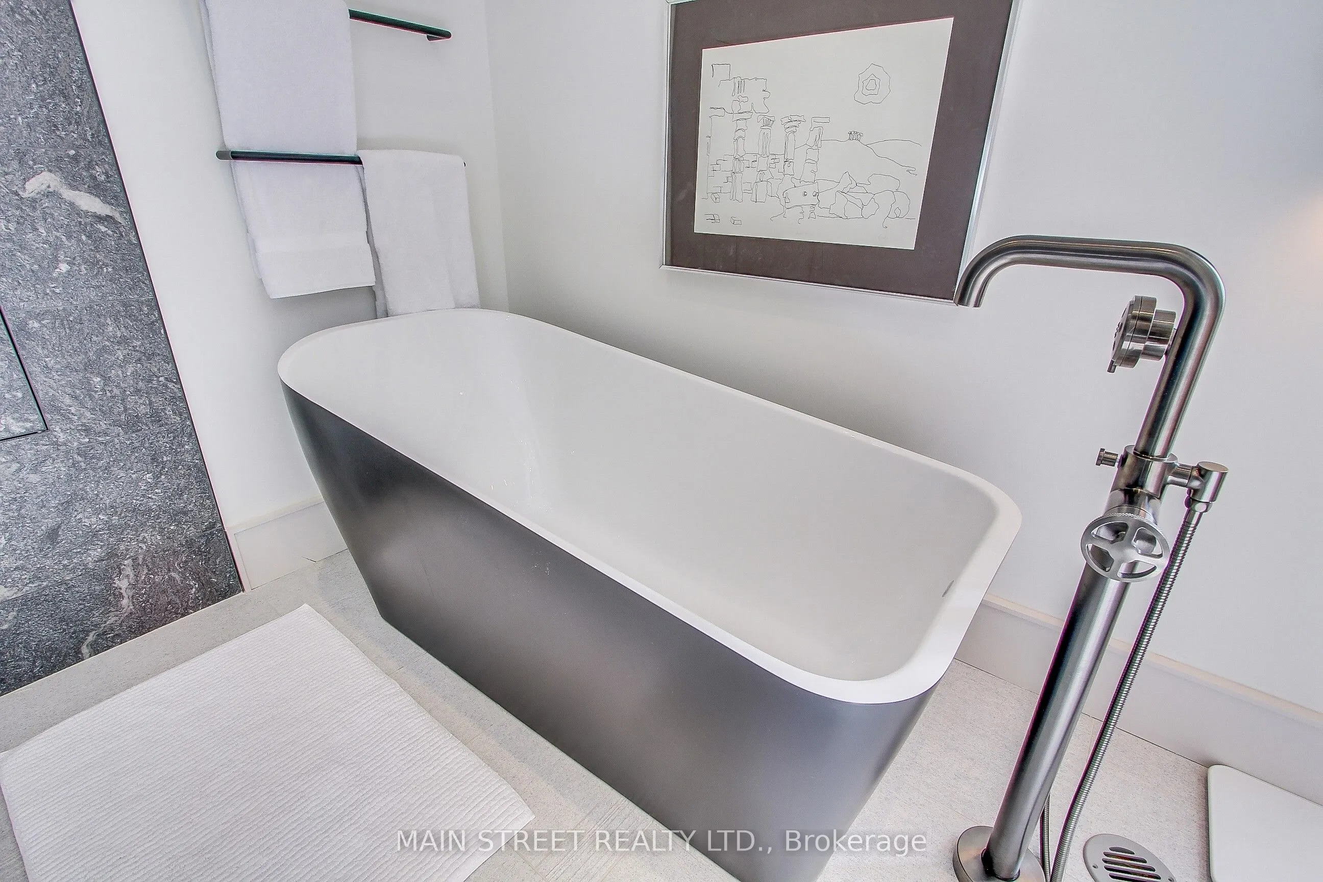 12 Powseland Crescent, #27