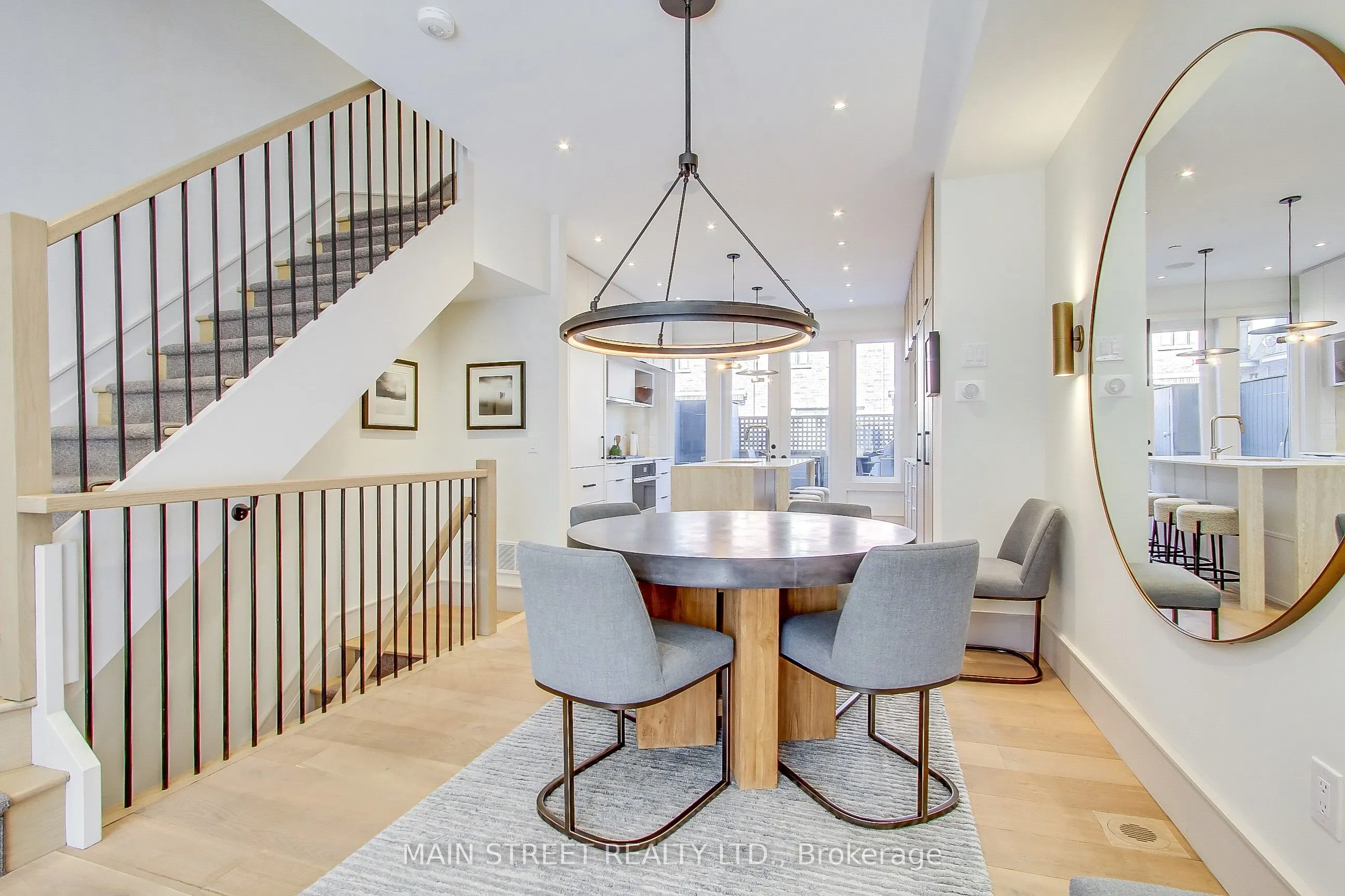 12 Powseland Crescent, #27