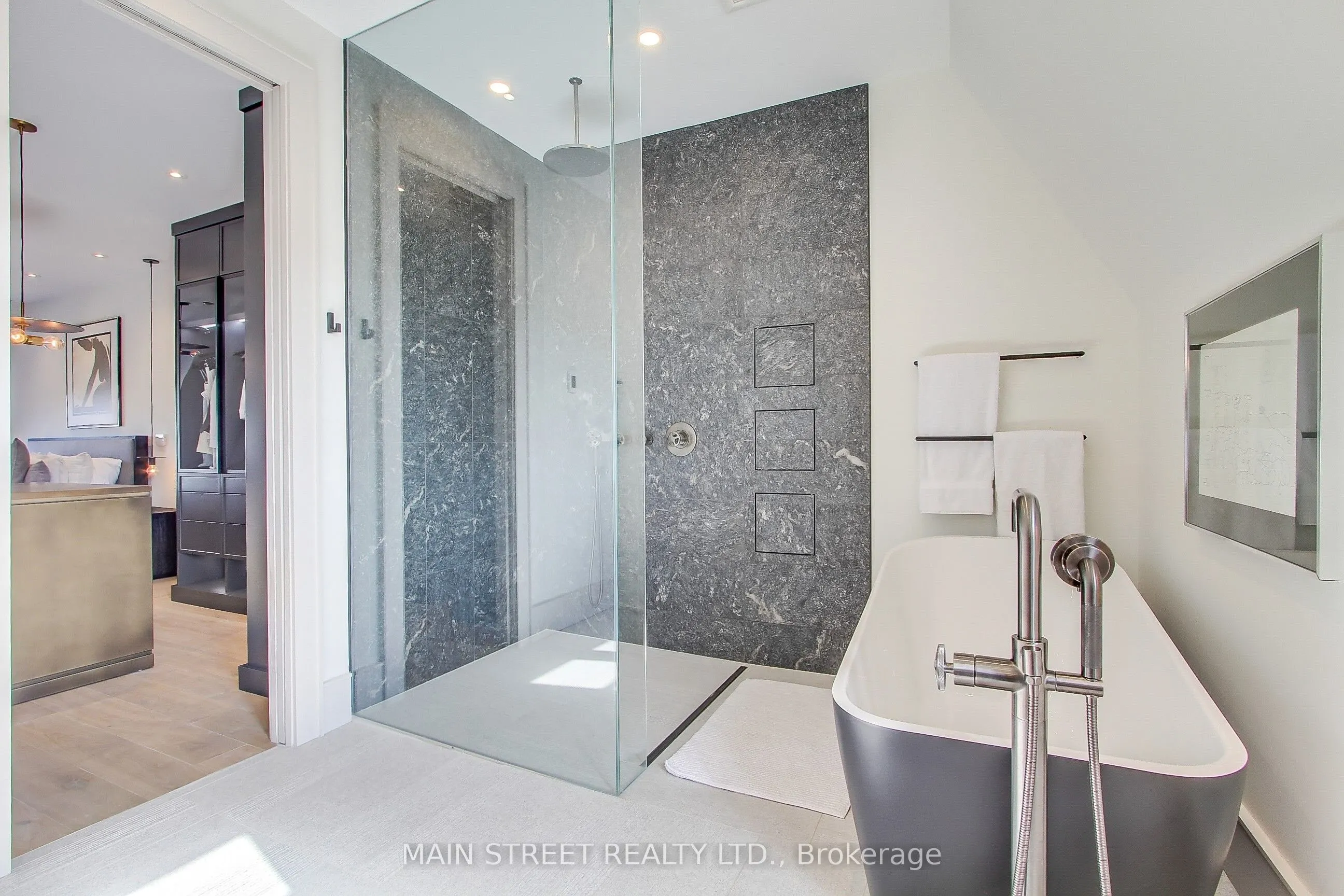 12 Powseland Crescent, #27