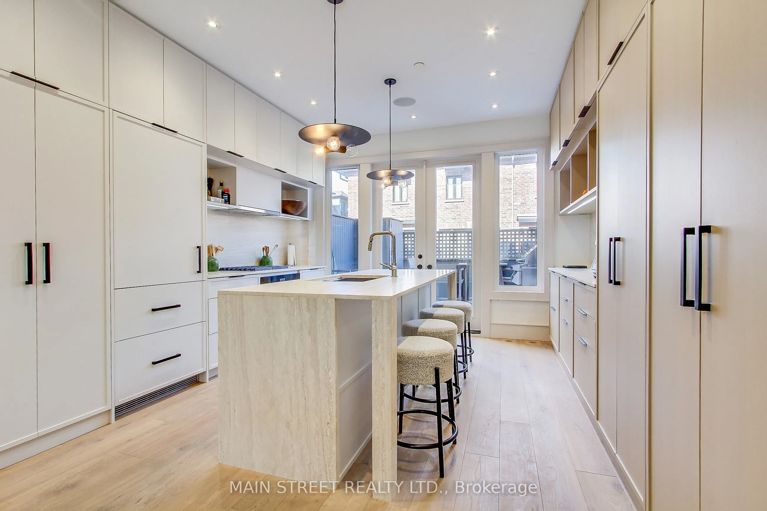 12 Powseland Crescent, #27