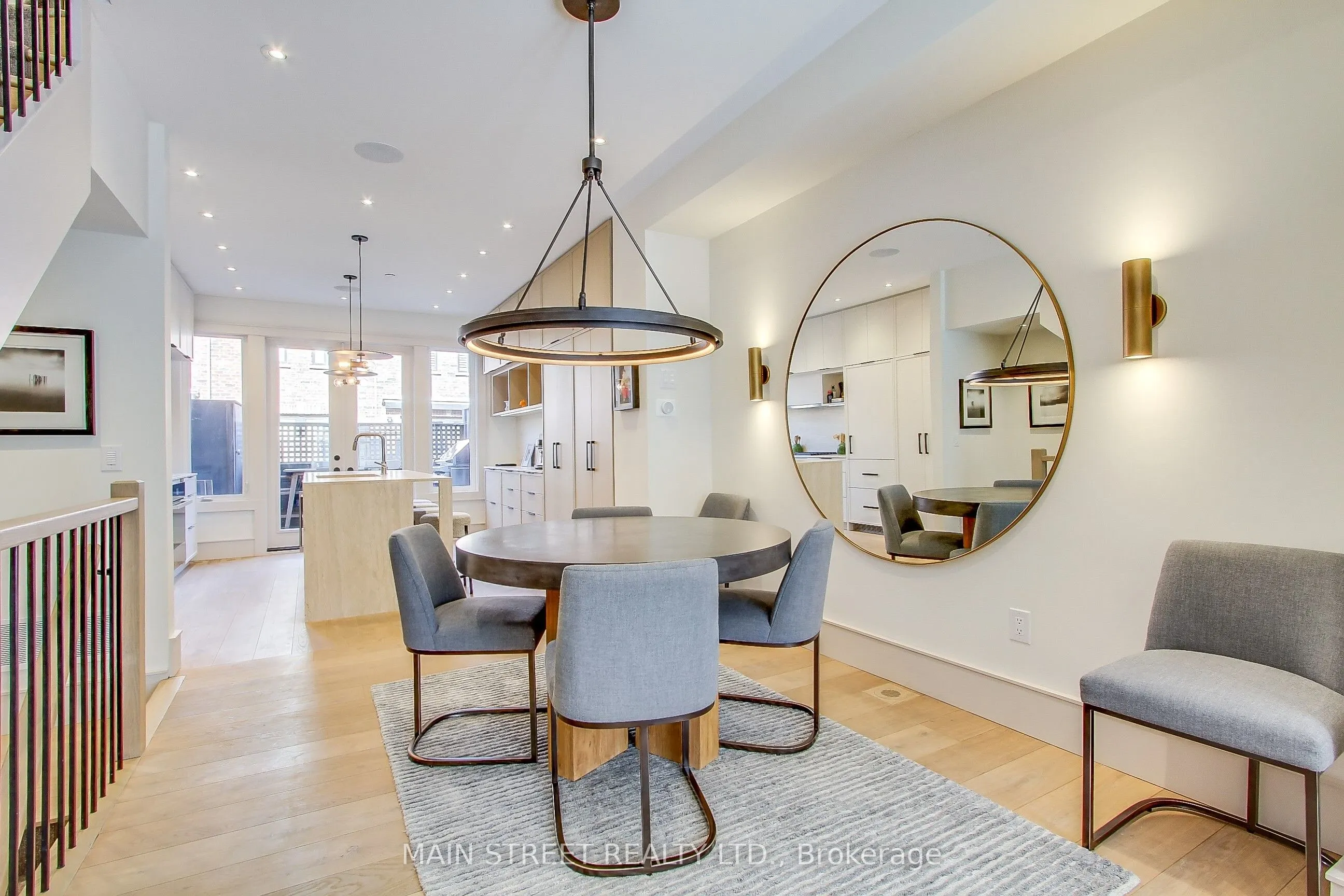 12 Powseland Crescent, #27