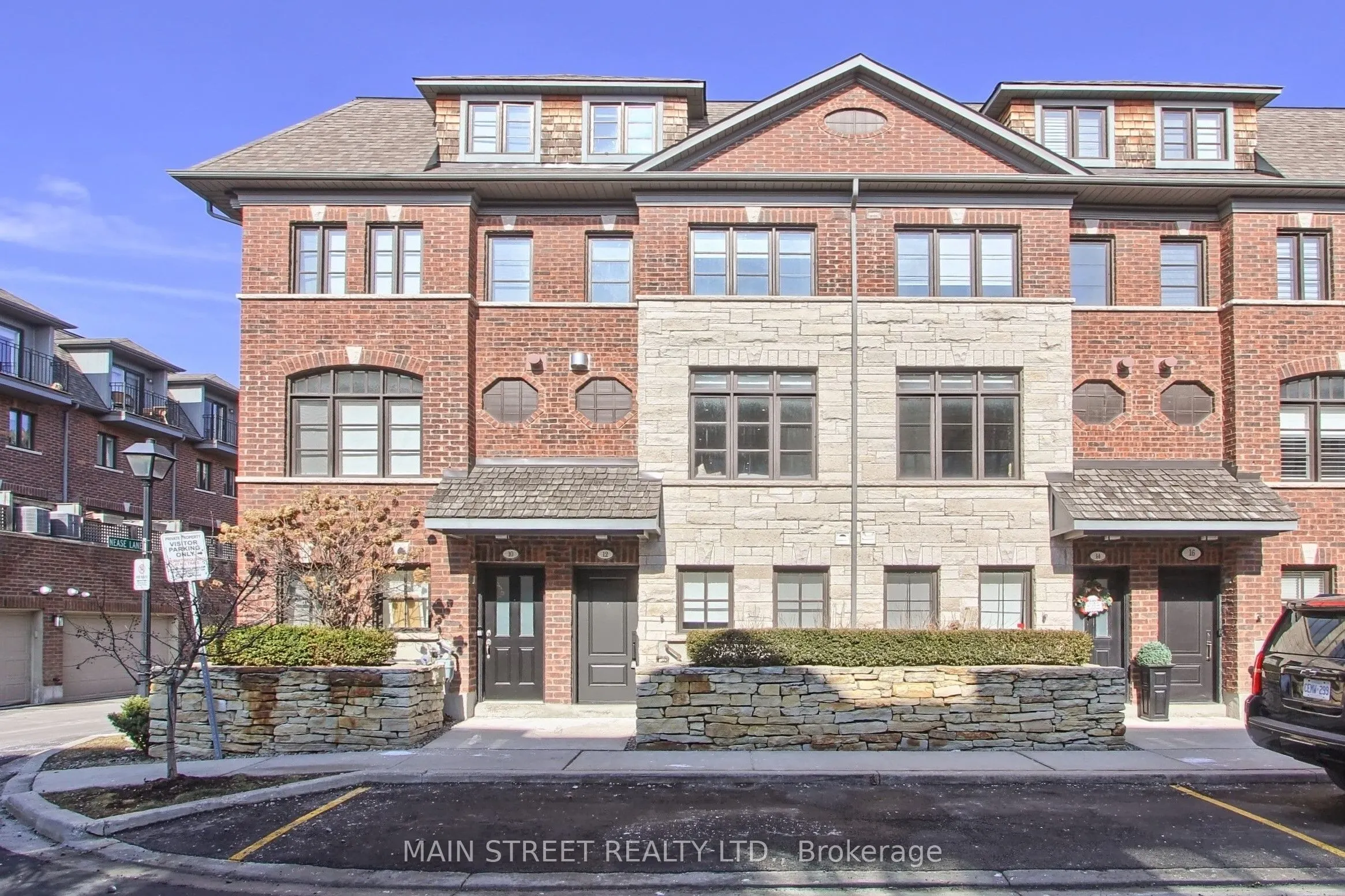 12 Powseland Crescent, #27