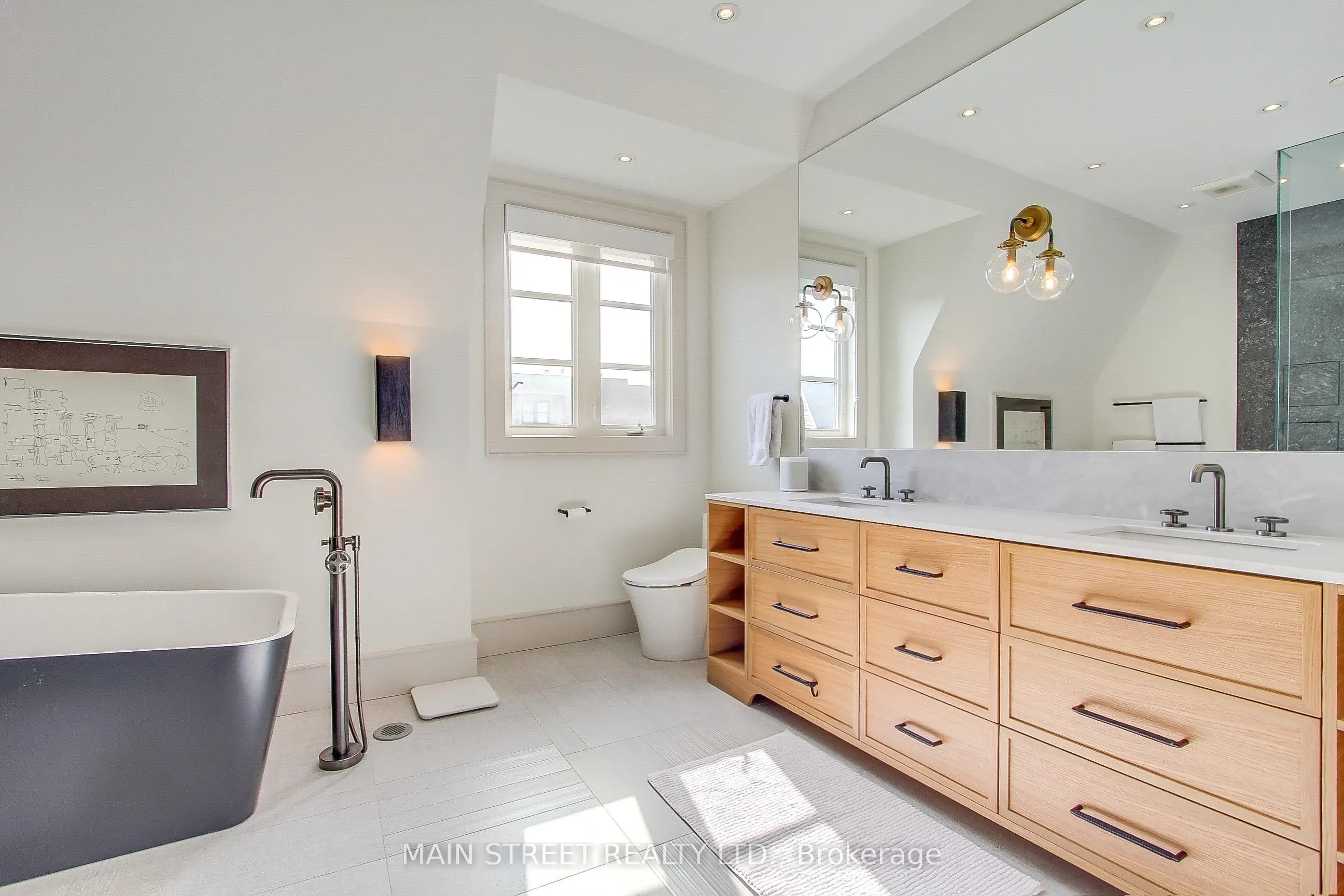 12 Powseland Crescent, #27