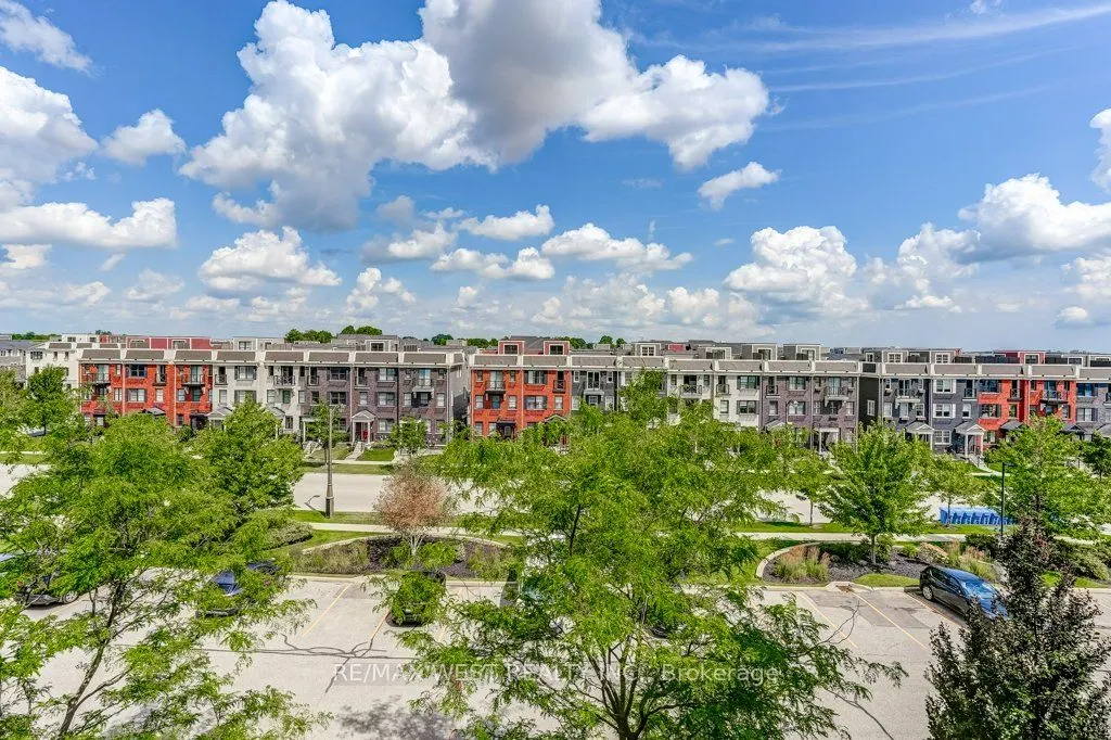 35 Baker Hill Boulevard, #404