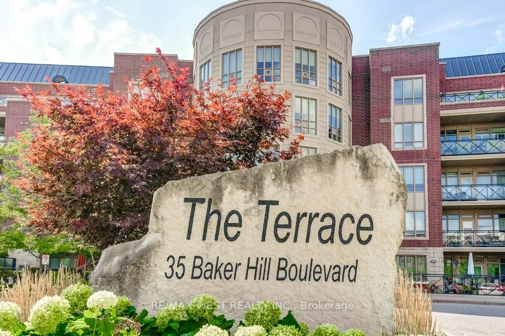 35 Baker Hill Boulevard, #404