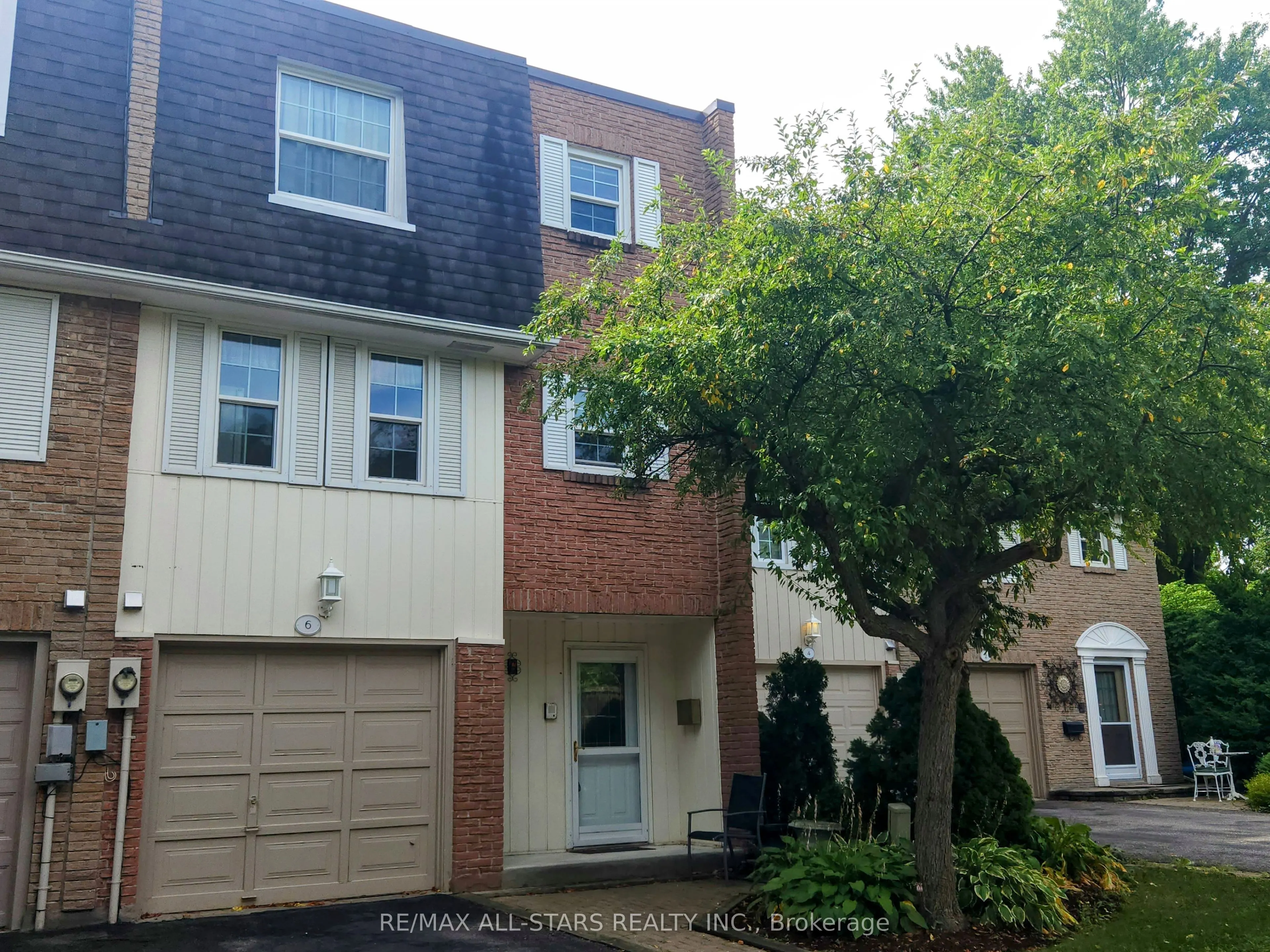 6 Hepworth Way, #6