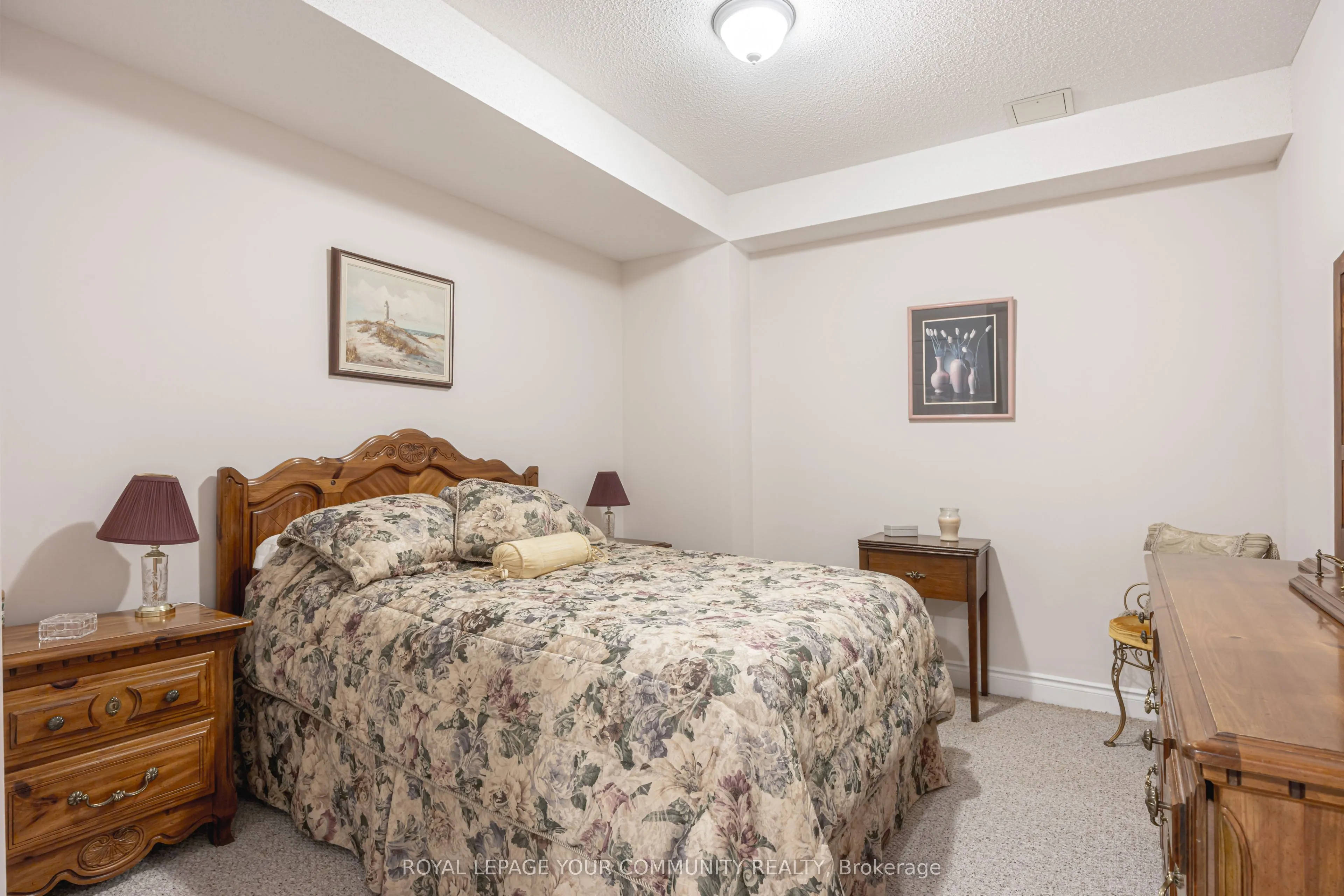 50 Renaissance Point, #17