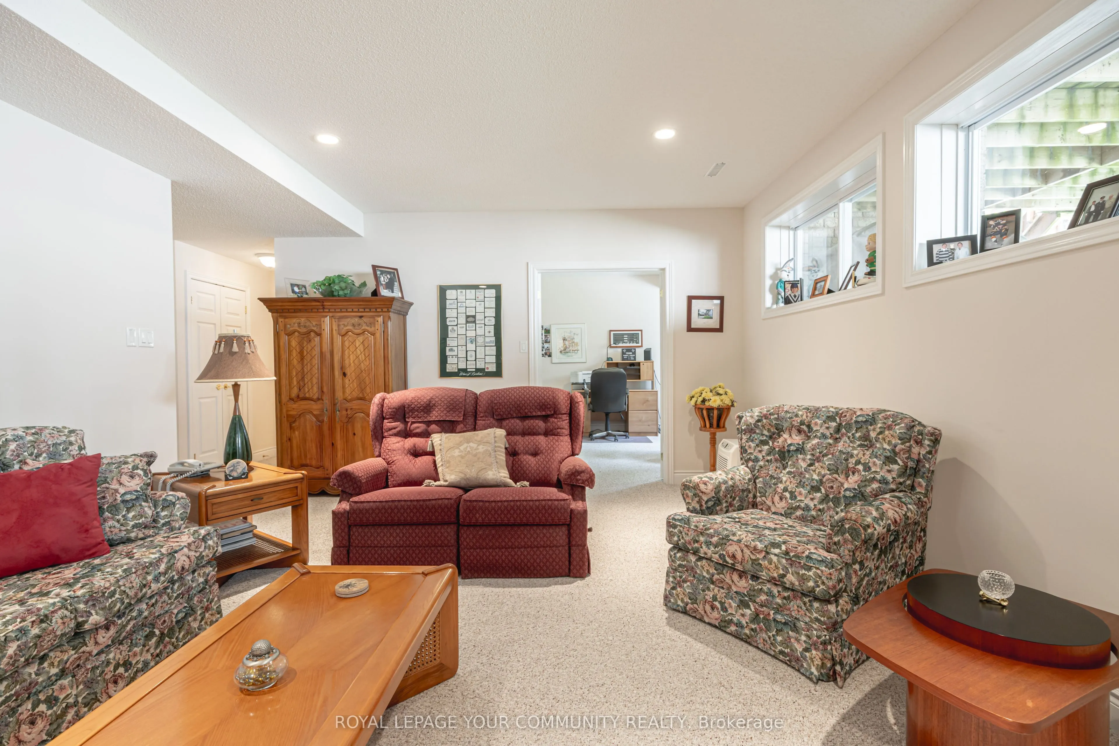 50 Renaissance Point, #17