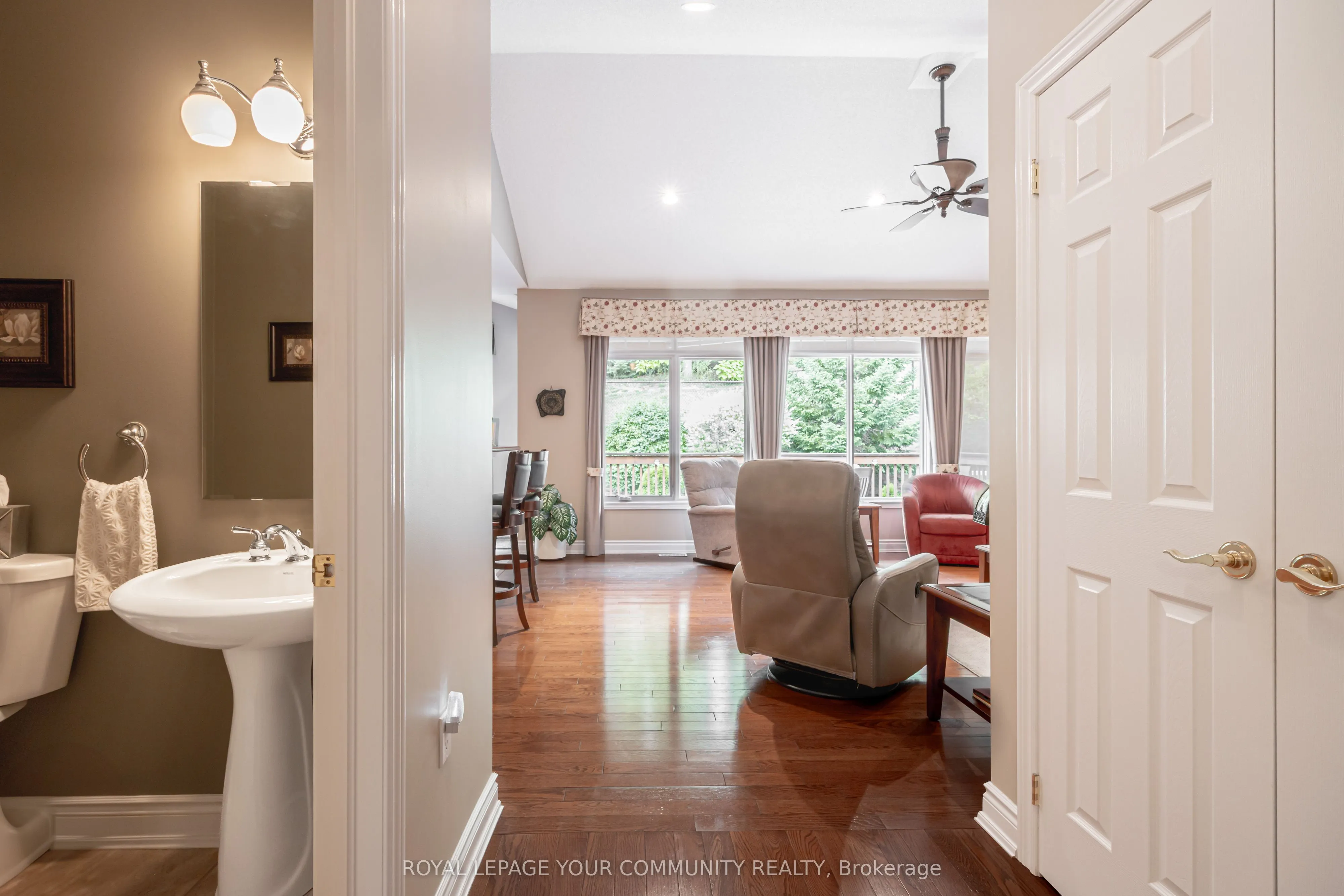 50 Renaissance Point, #17