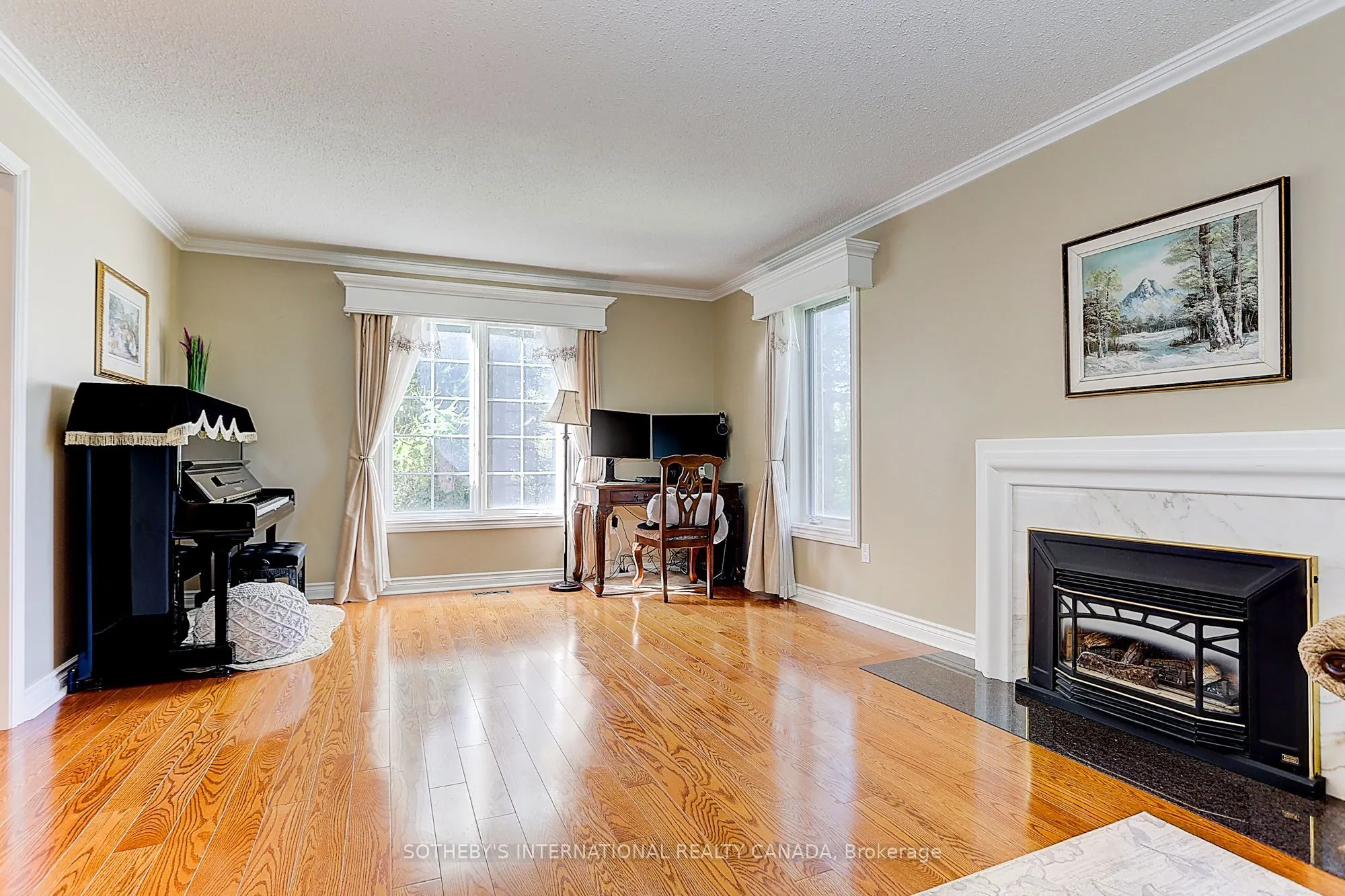 30 Hunters Glen Road