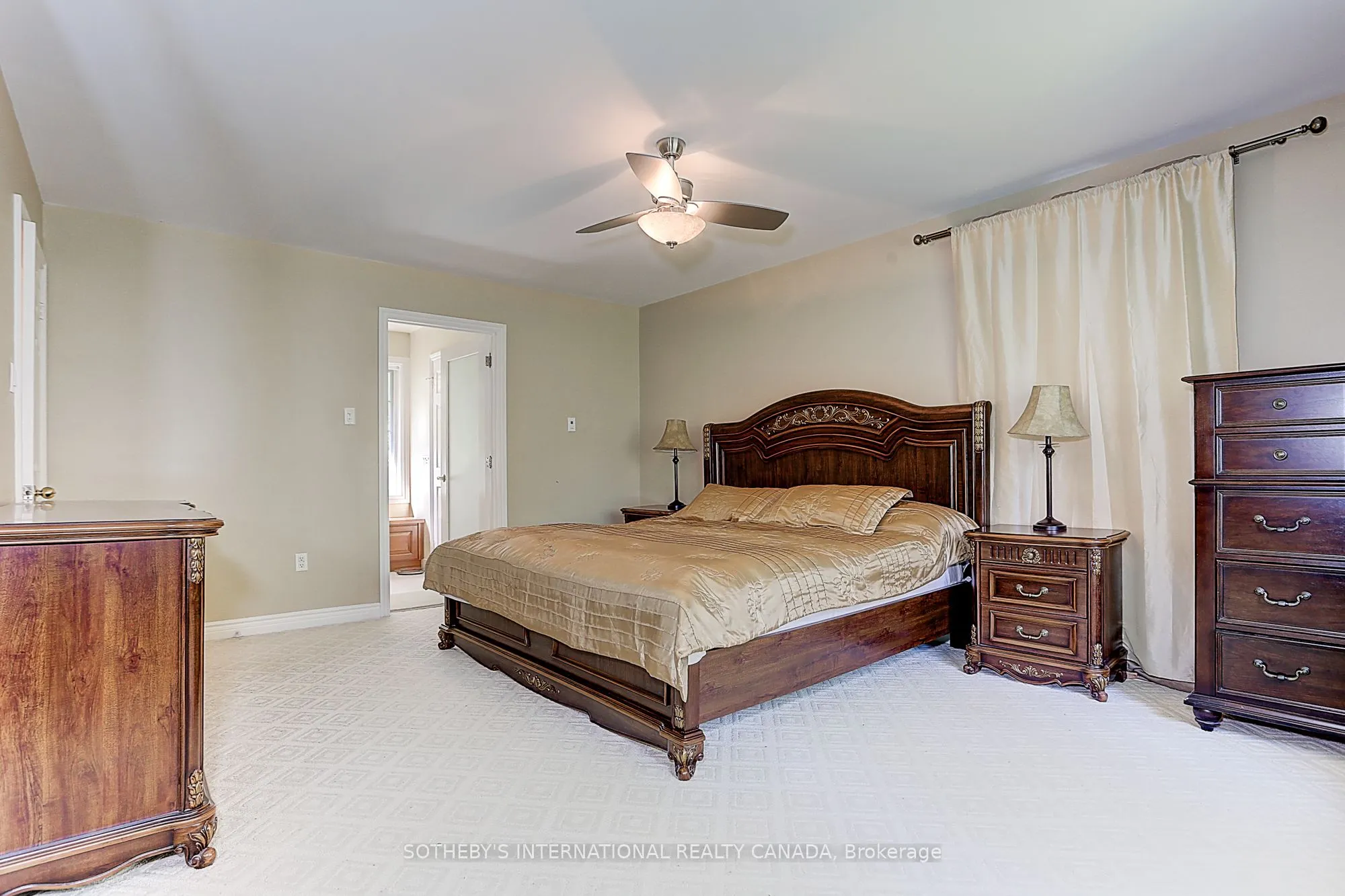 30 Hunters Glen Road