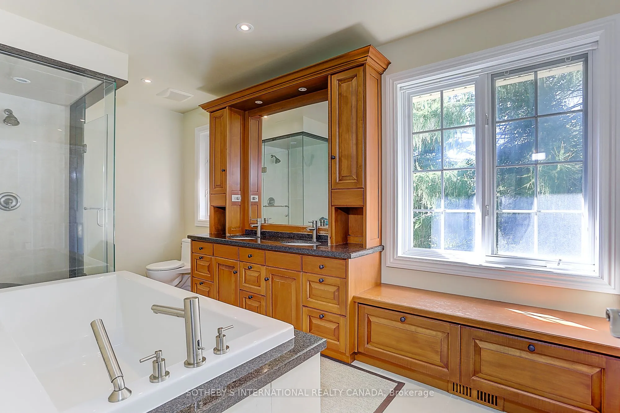 30 Hunters Glen Road