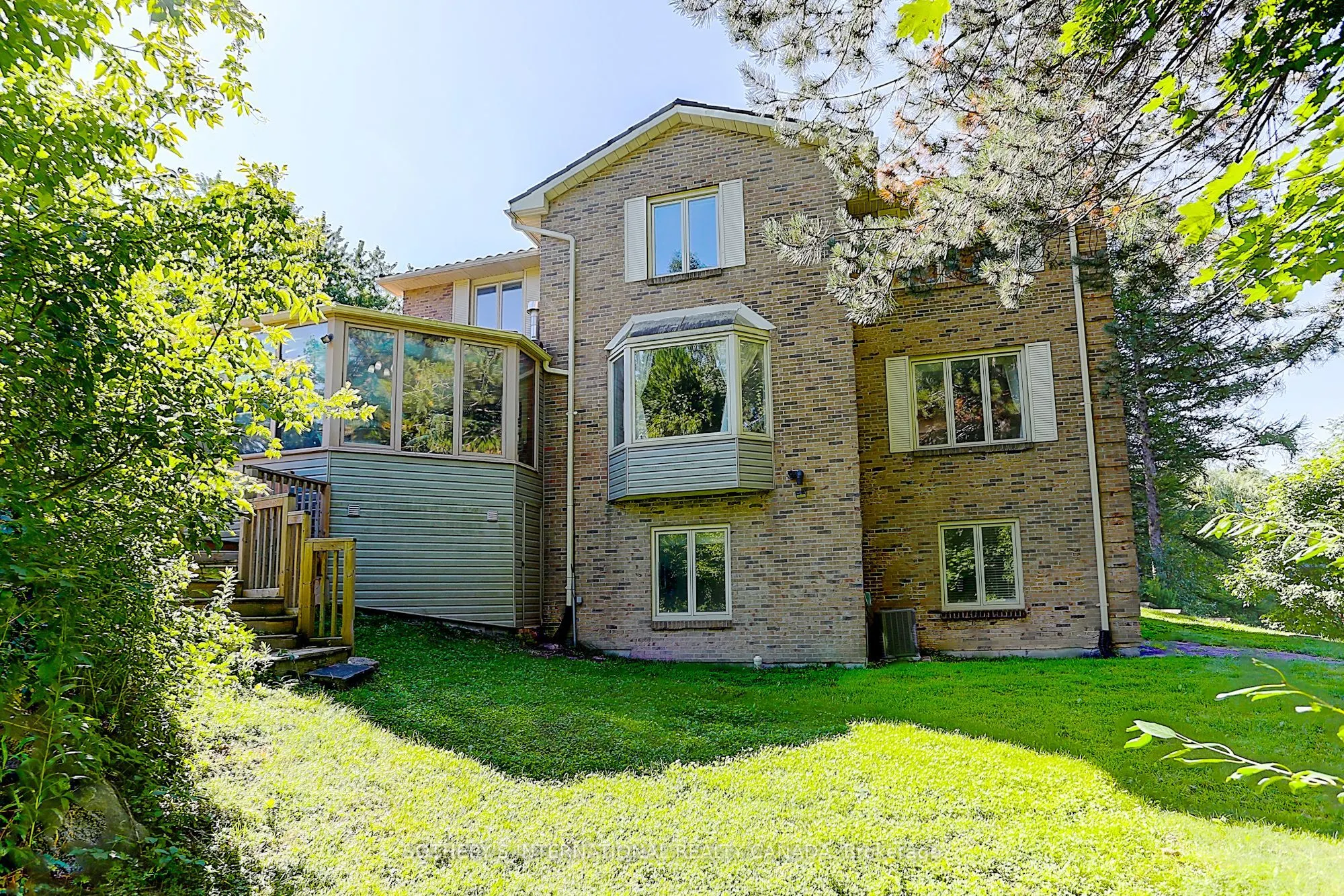 30 Hunters Glen Road