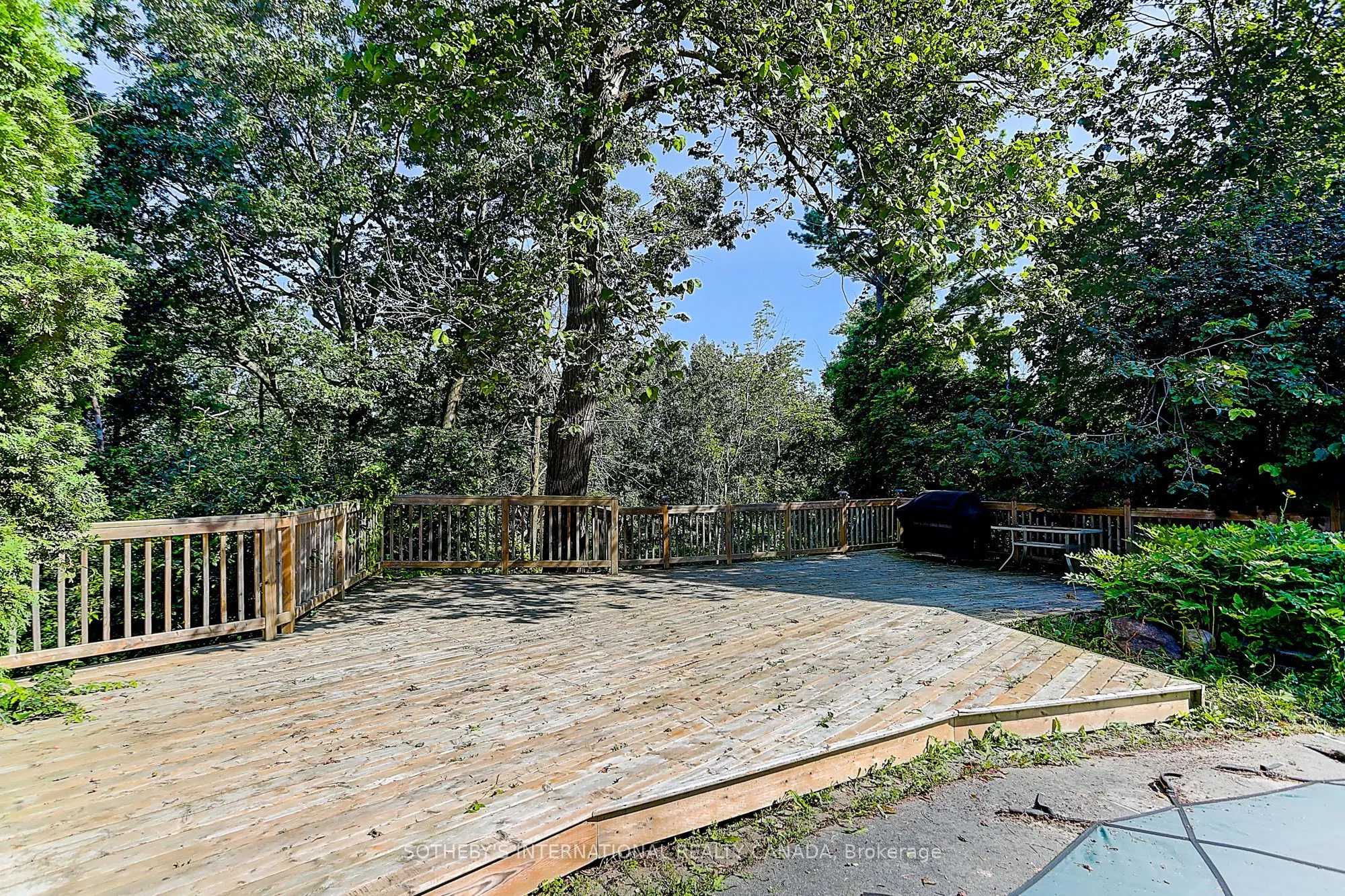 30 Hunters Glen Road