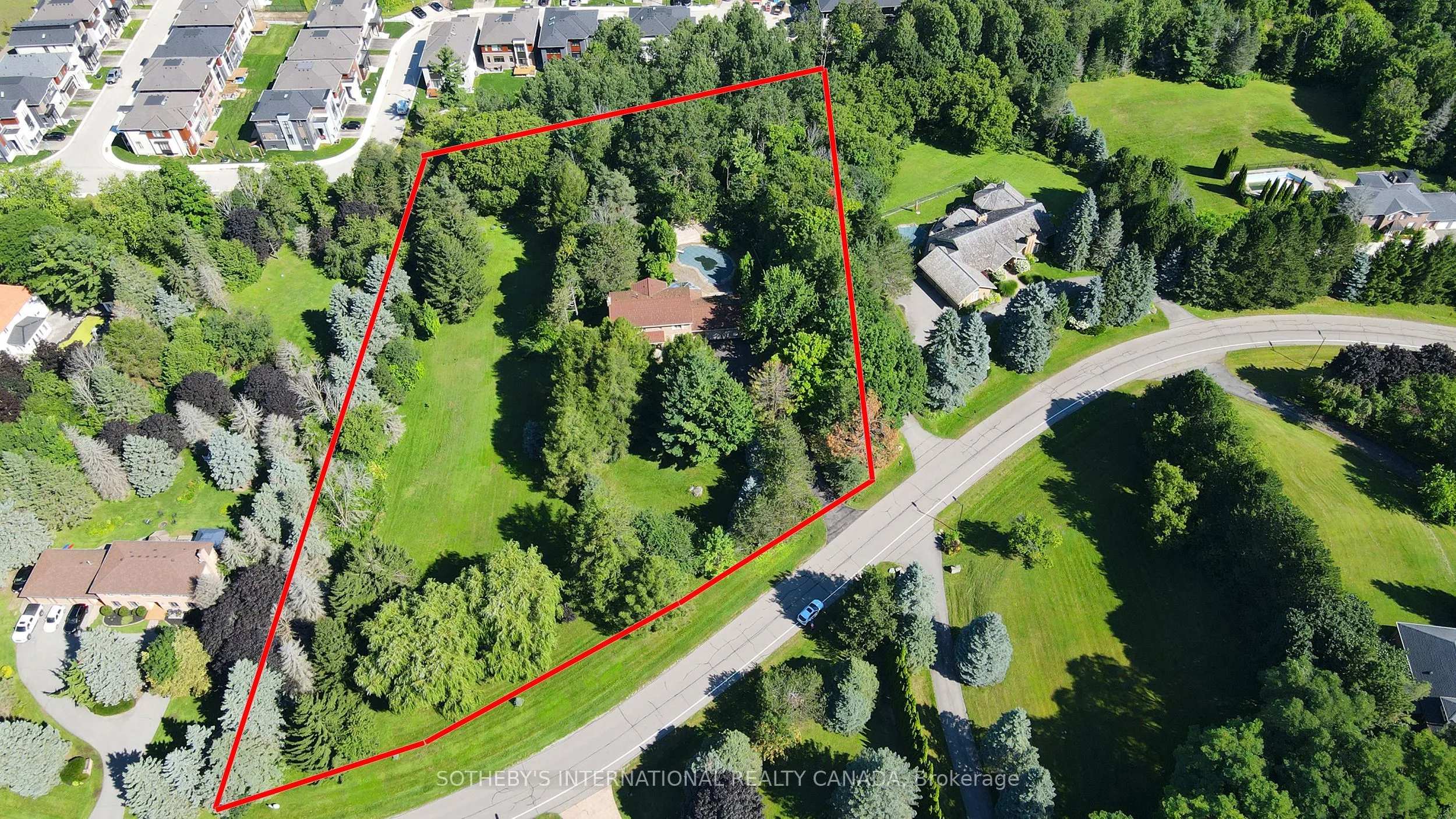 30 Hunters Glen Road