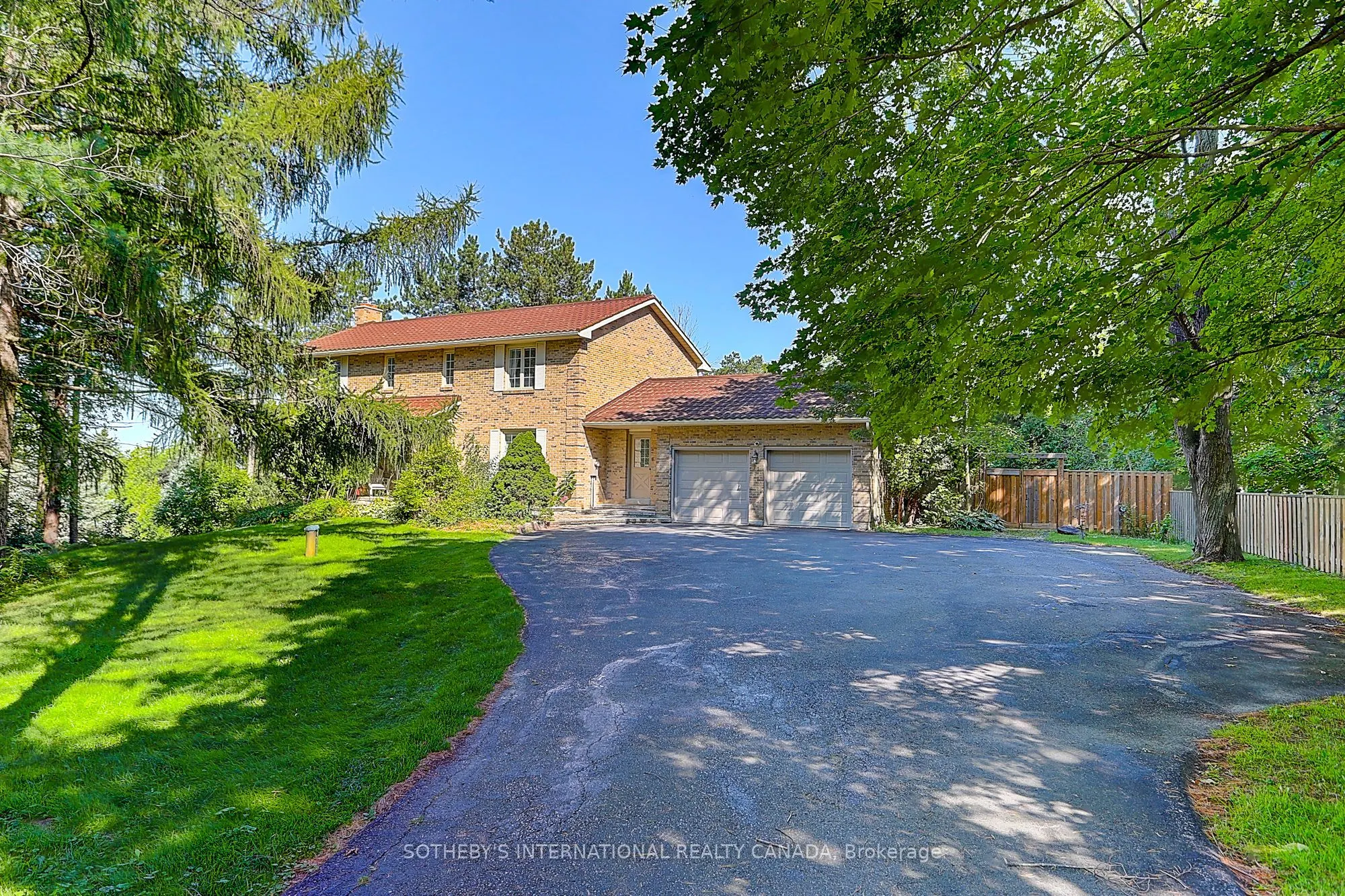 30 Hunters Glen Road