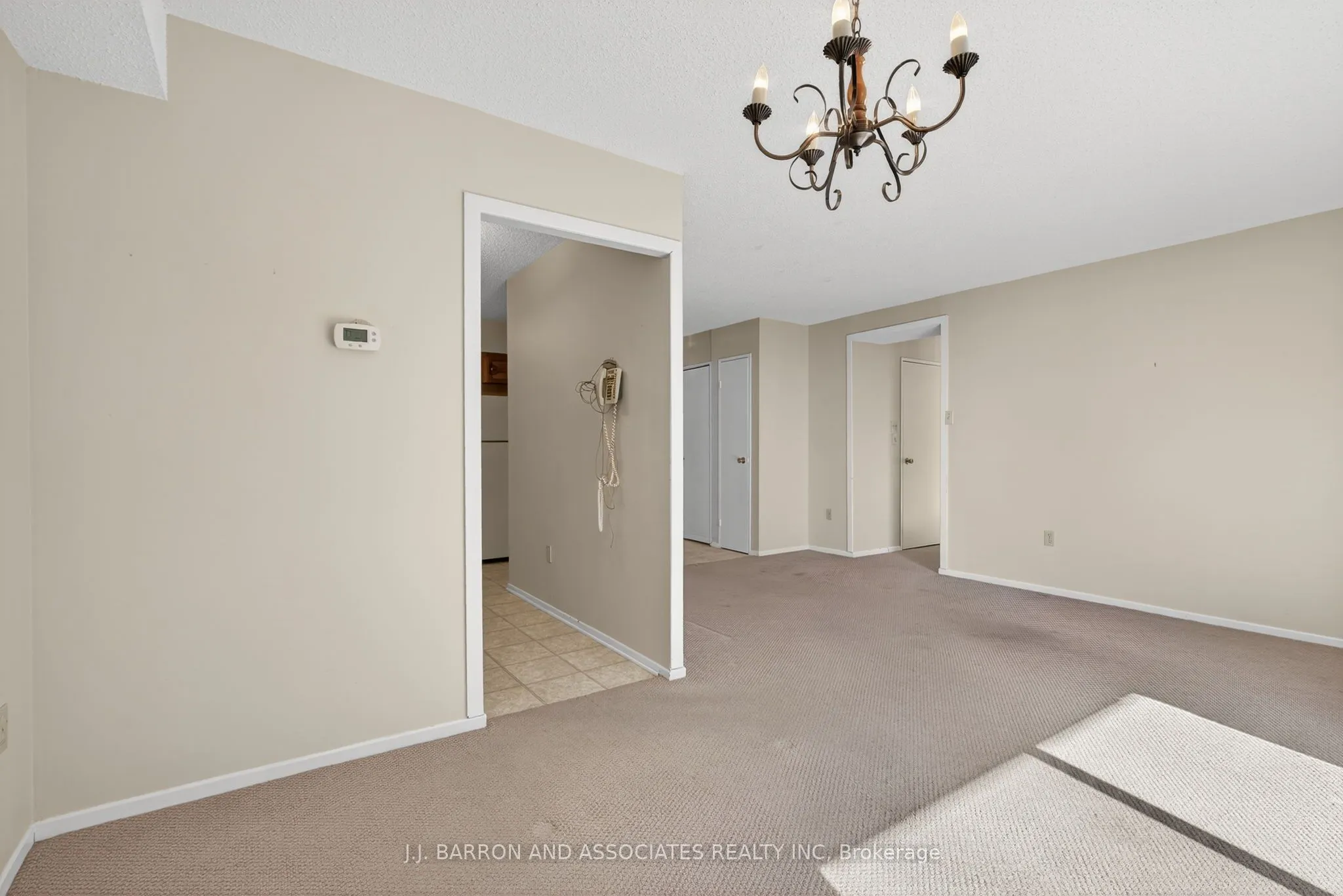 20 William Roe Boulevard, #211
