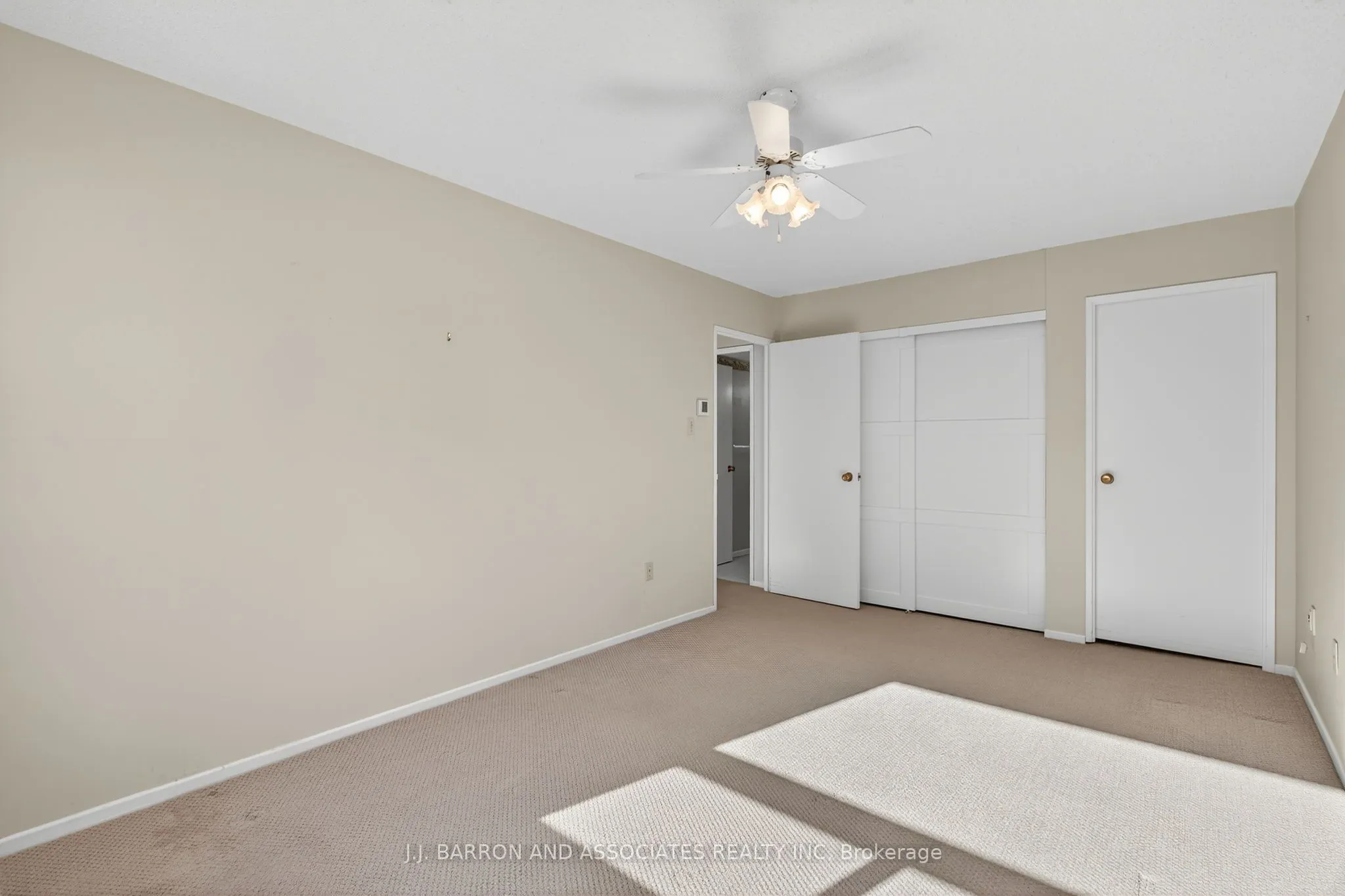 20 William Roe Boulevard, #211