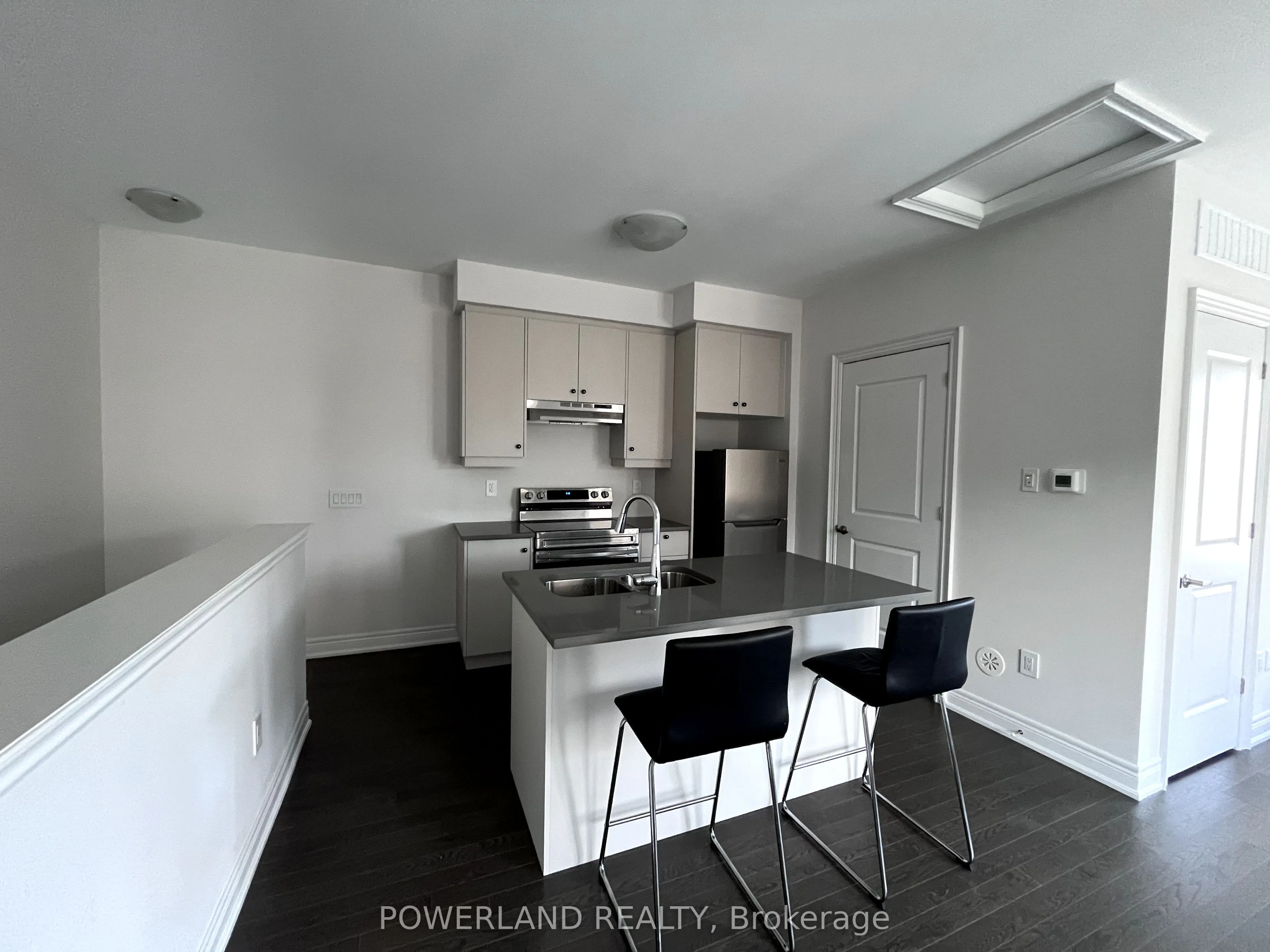 6 Fred Lablanc Drive E, #coach