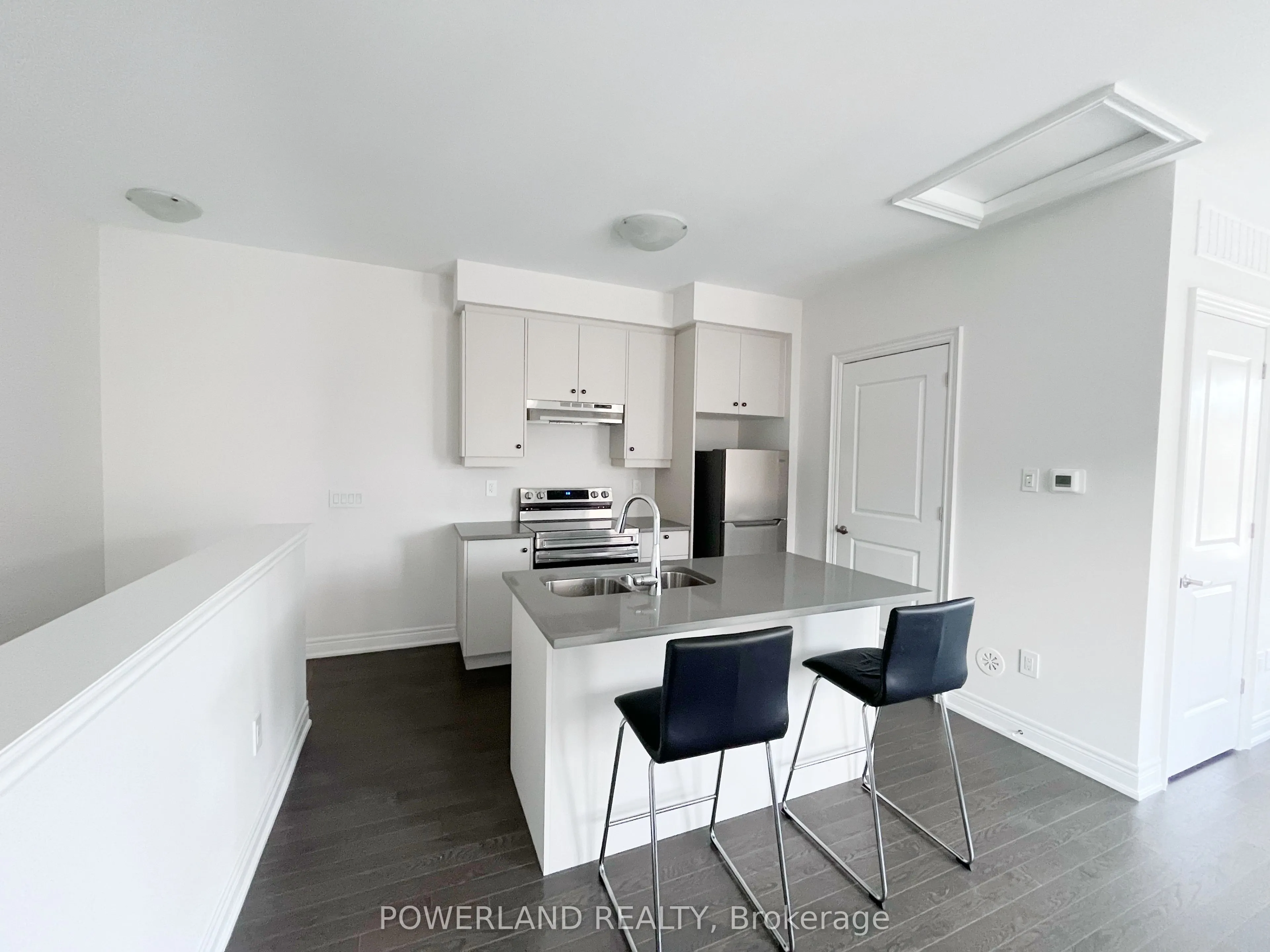 6 Fred Lablanc Drive E, #coach