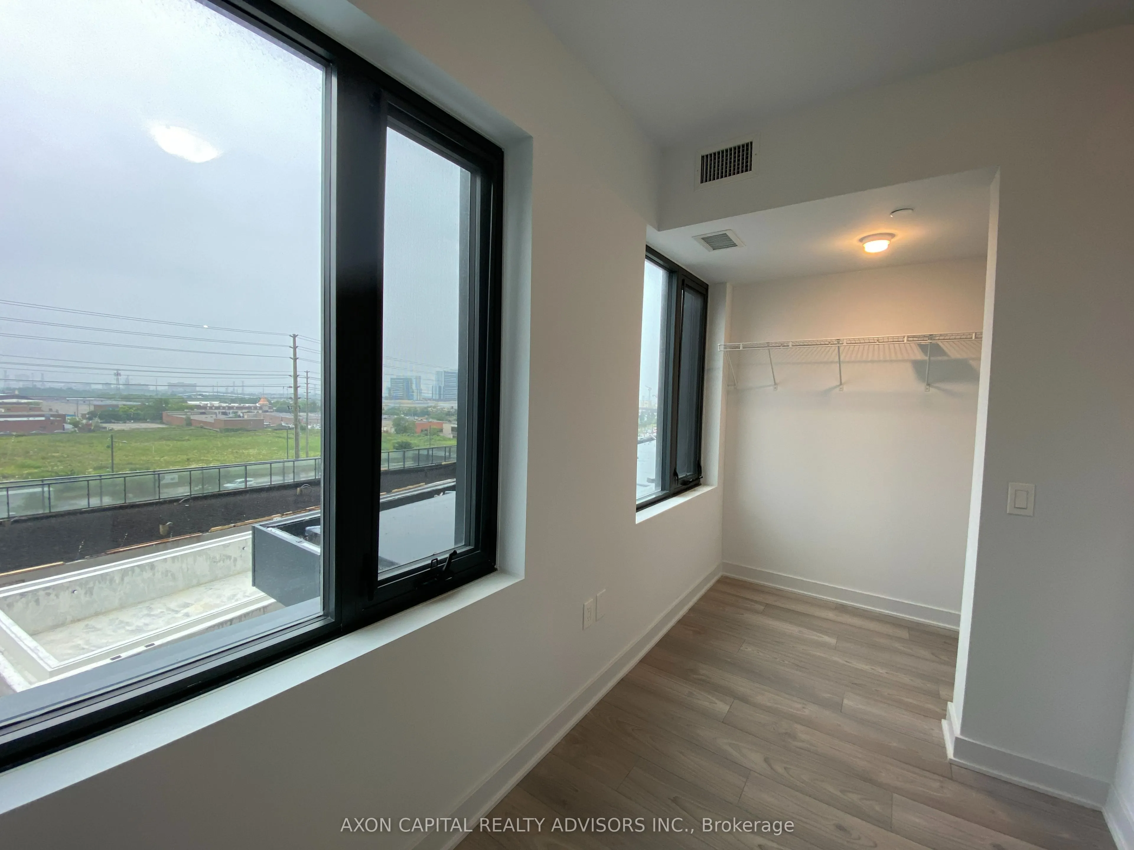 2920 Highway 7 Road, #507
