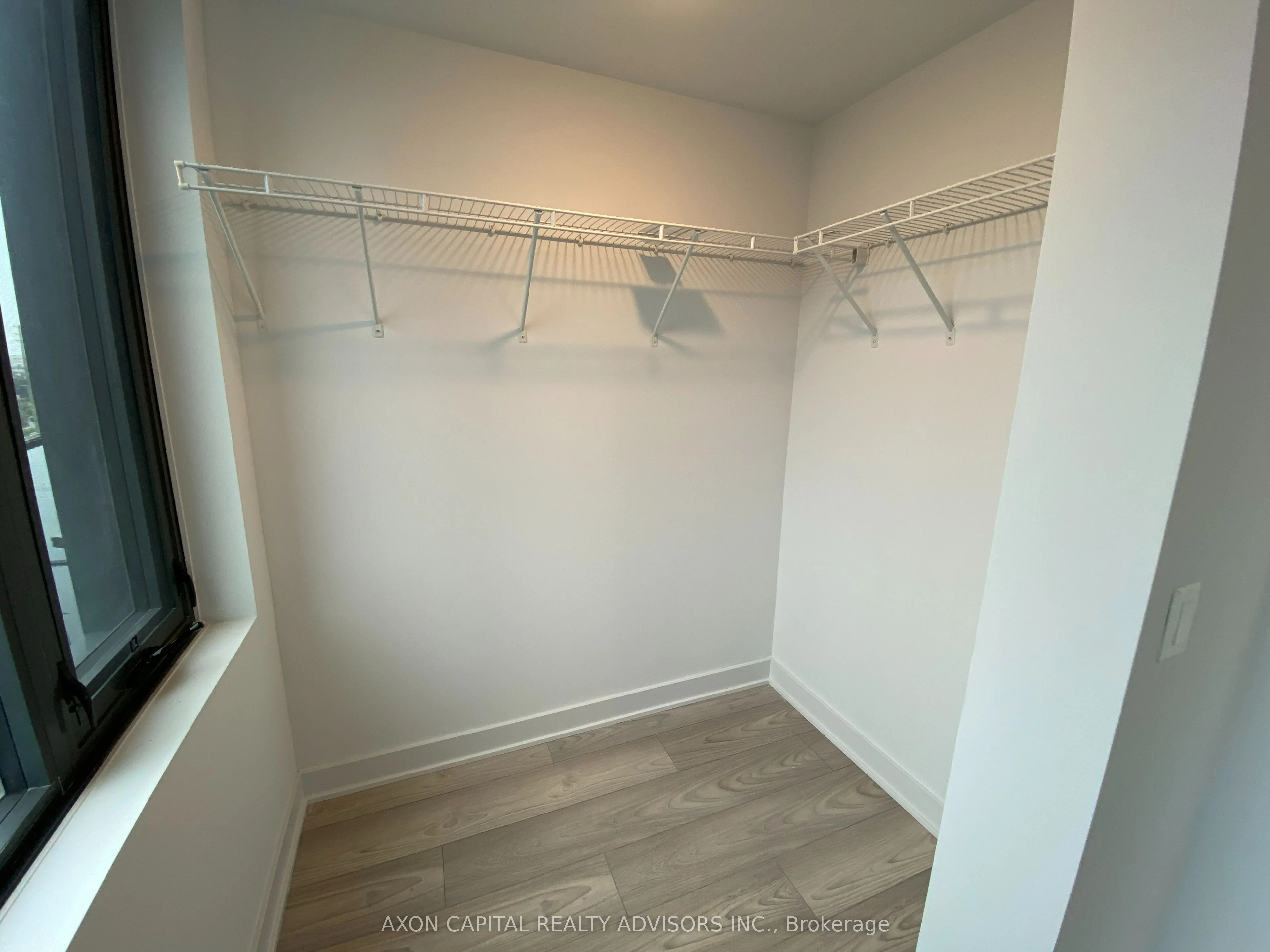 2920 Highway 7 Road, #507