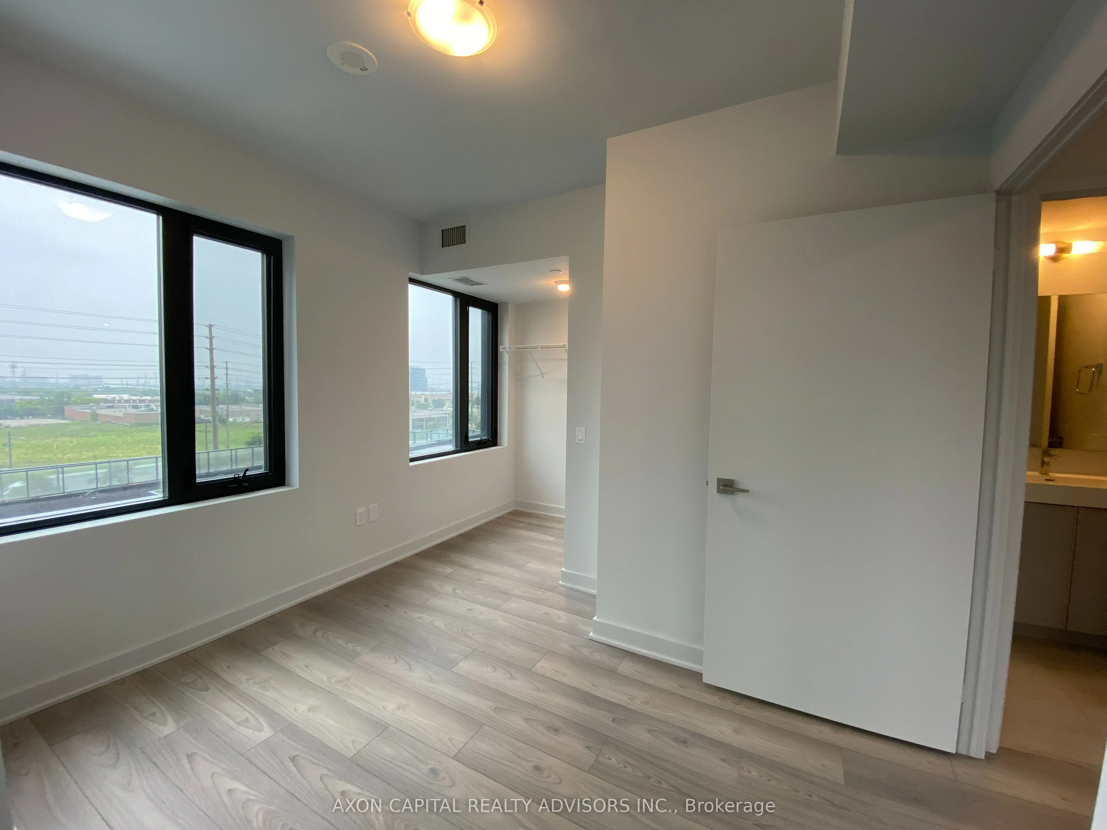 2920 Highway 7 Road, #507