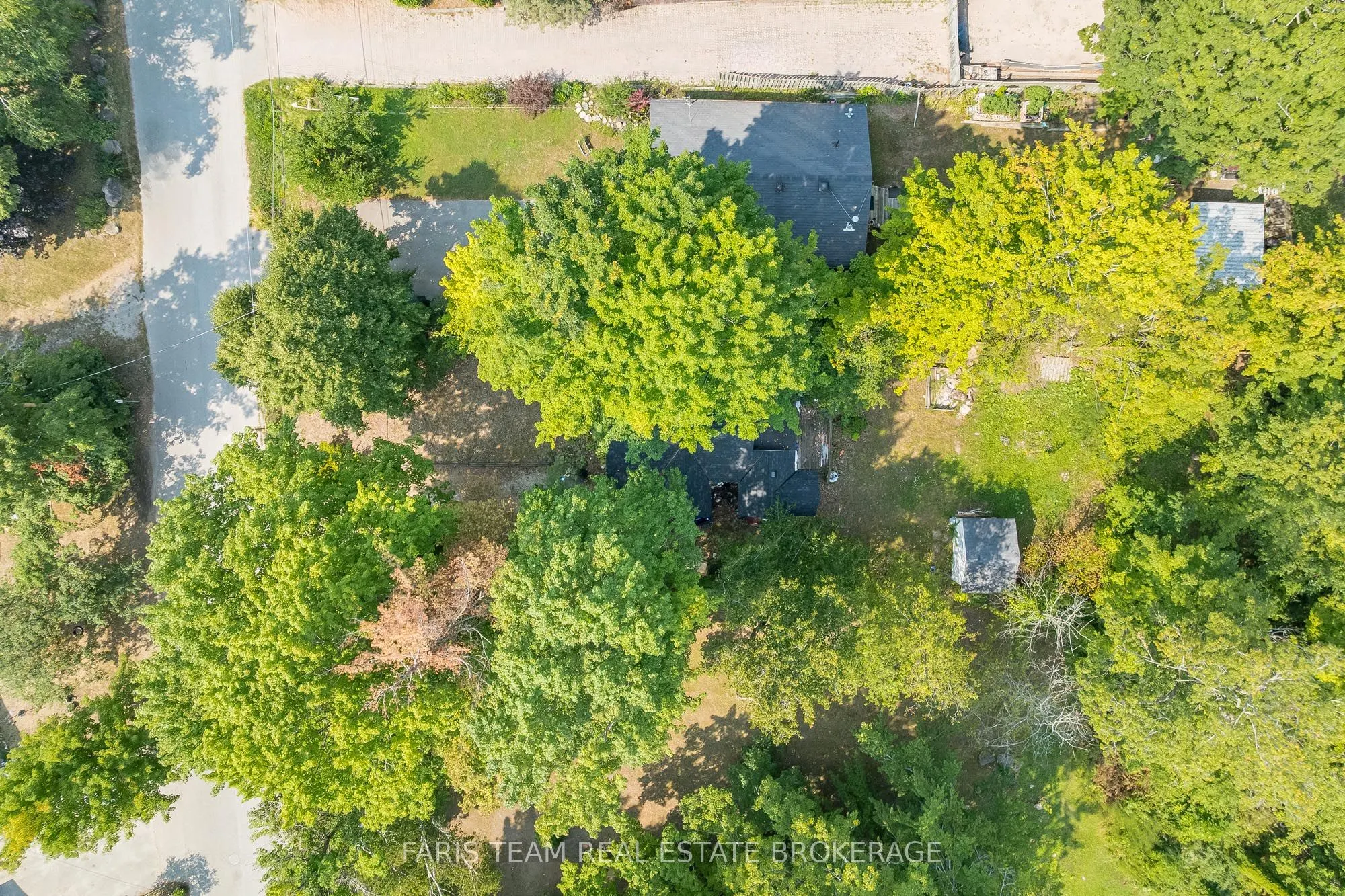 728 Hastings Avenue