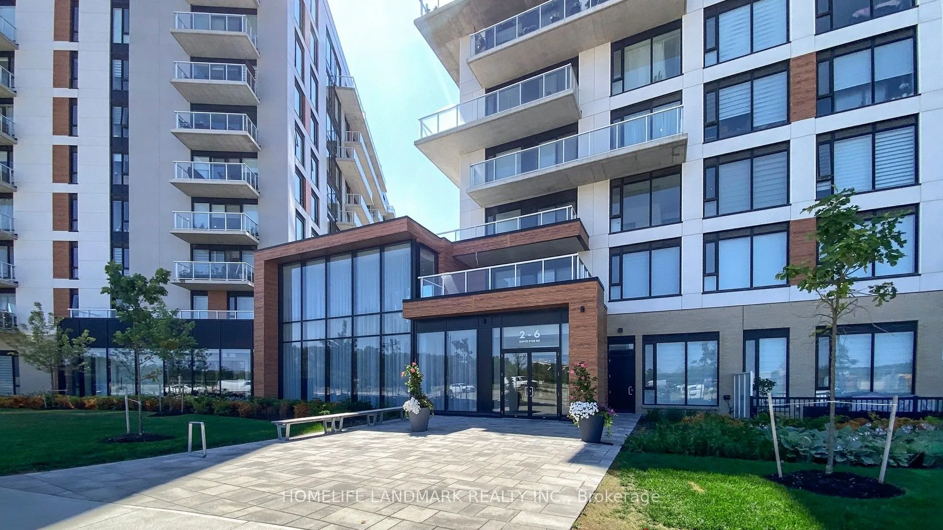 6 David Eyer Road, #812