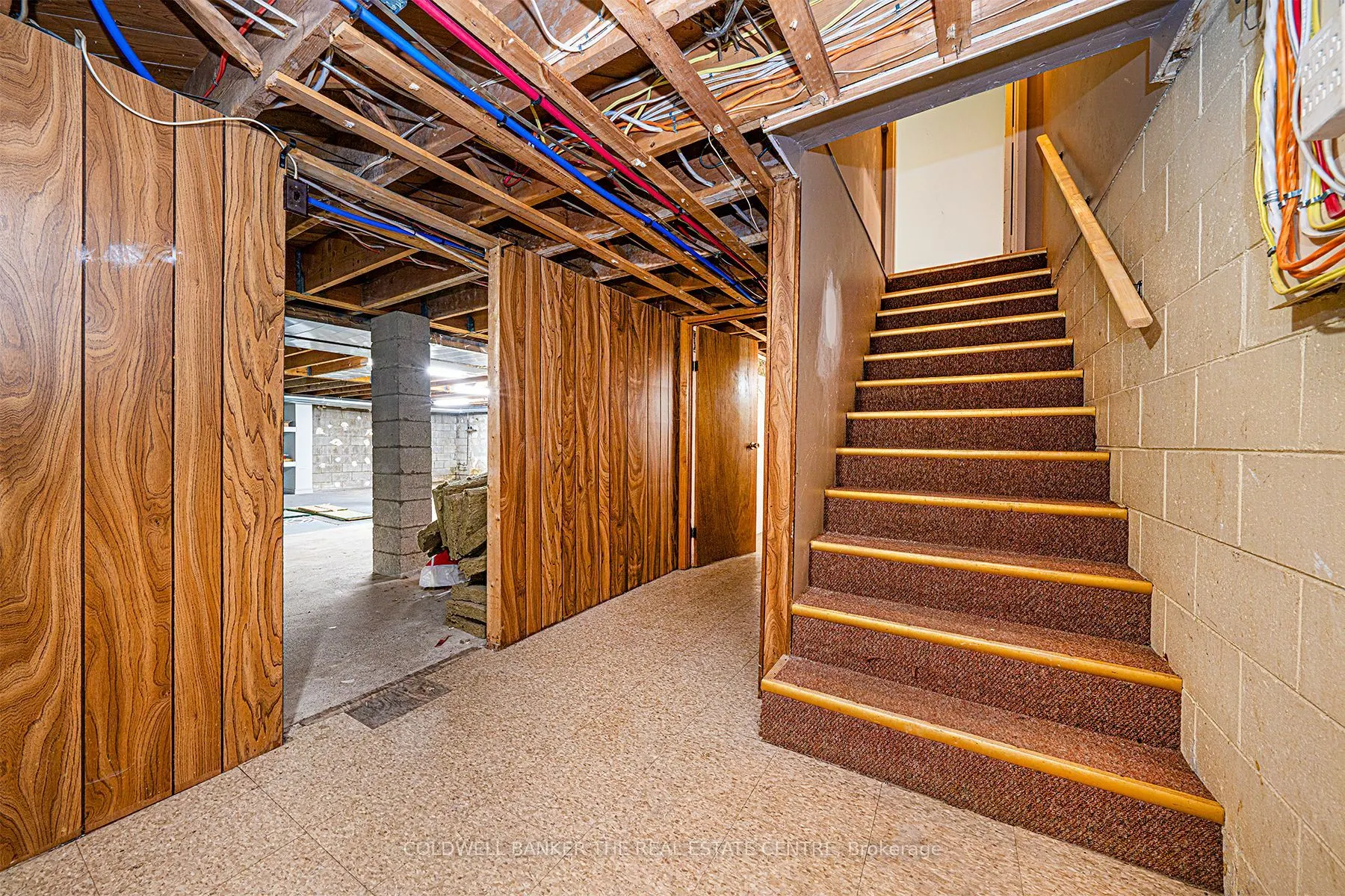 920 Lake Drive