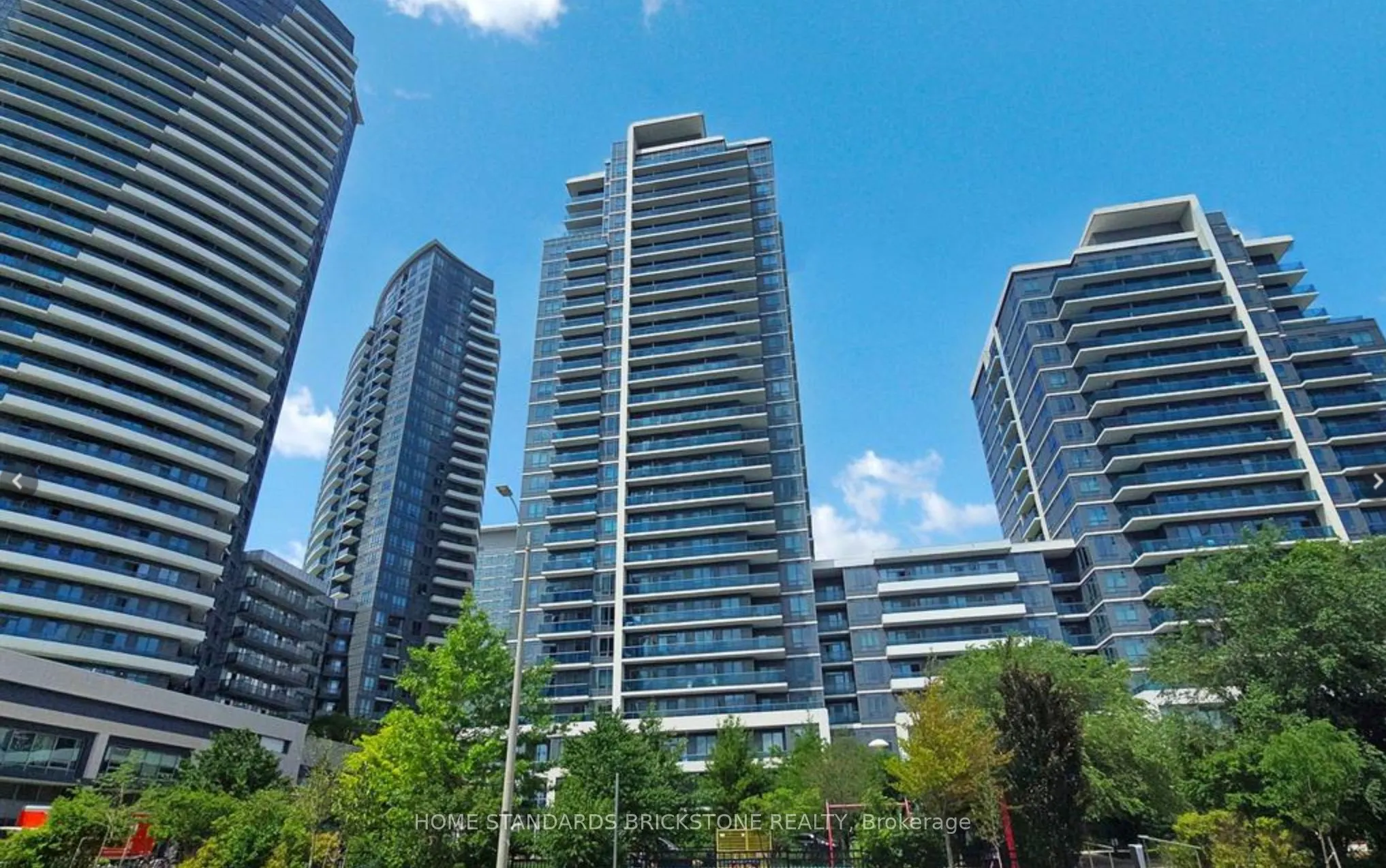 7165 Yonge Street, #2309