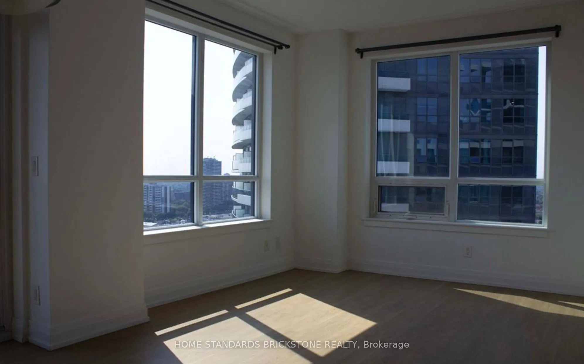 7165 Yonge Street, #2309