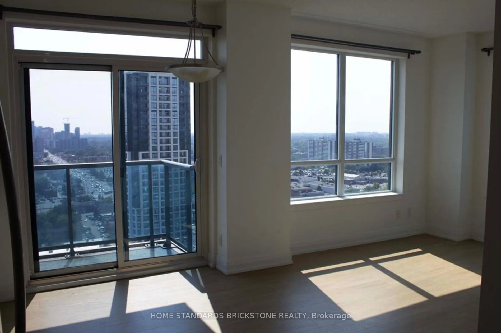 7165 Yonge Street, #2309