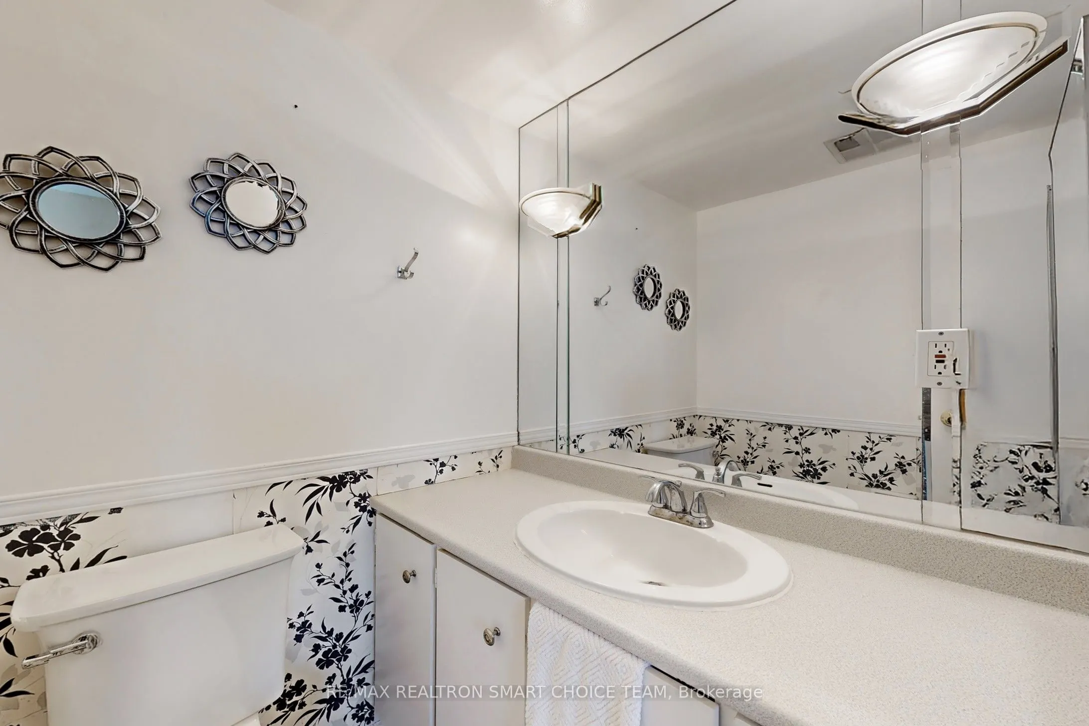 180 Dudley Avenue, #506