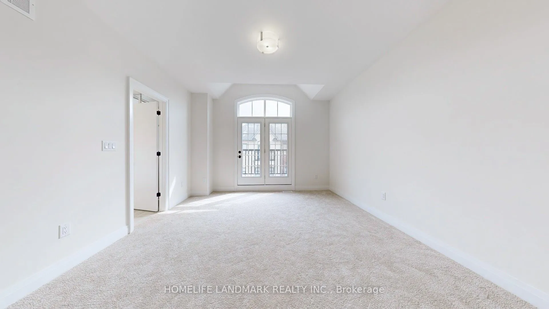 1 AbbeyHill Lane
